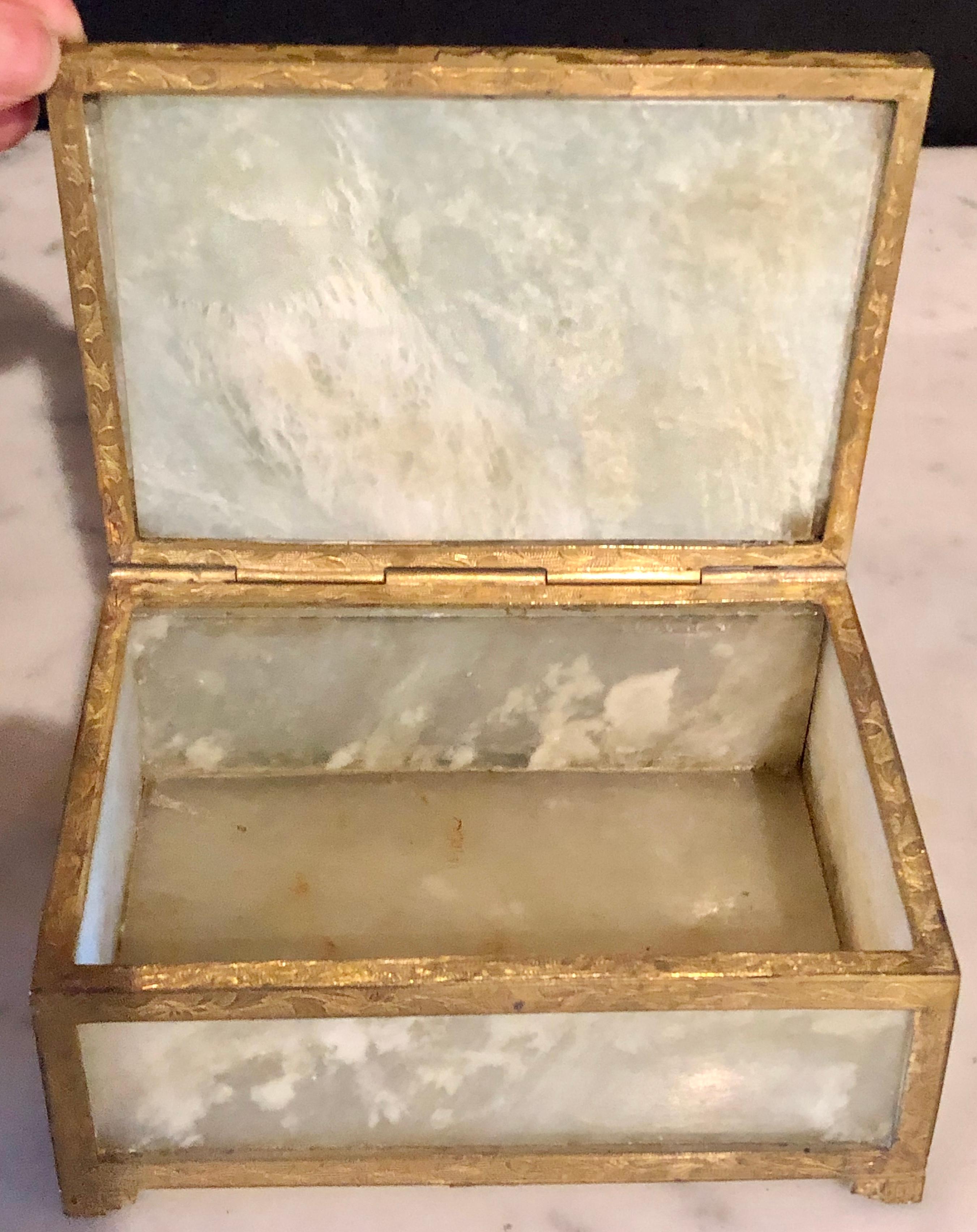 Chinese Jade and Gilt Metal Vanity Box, Casket Box 3