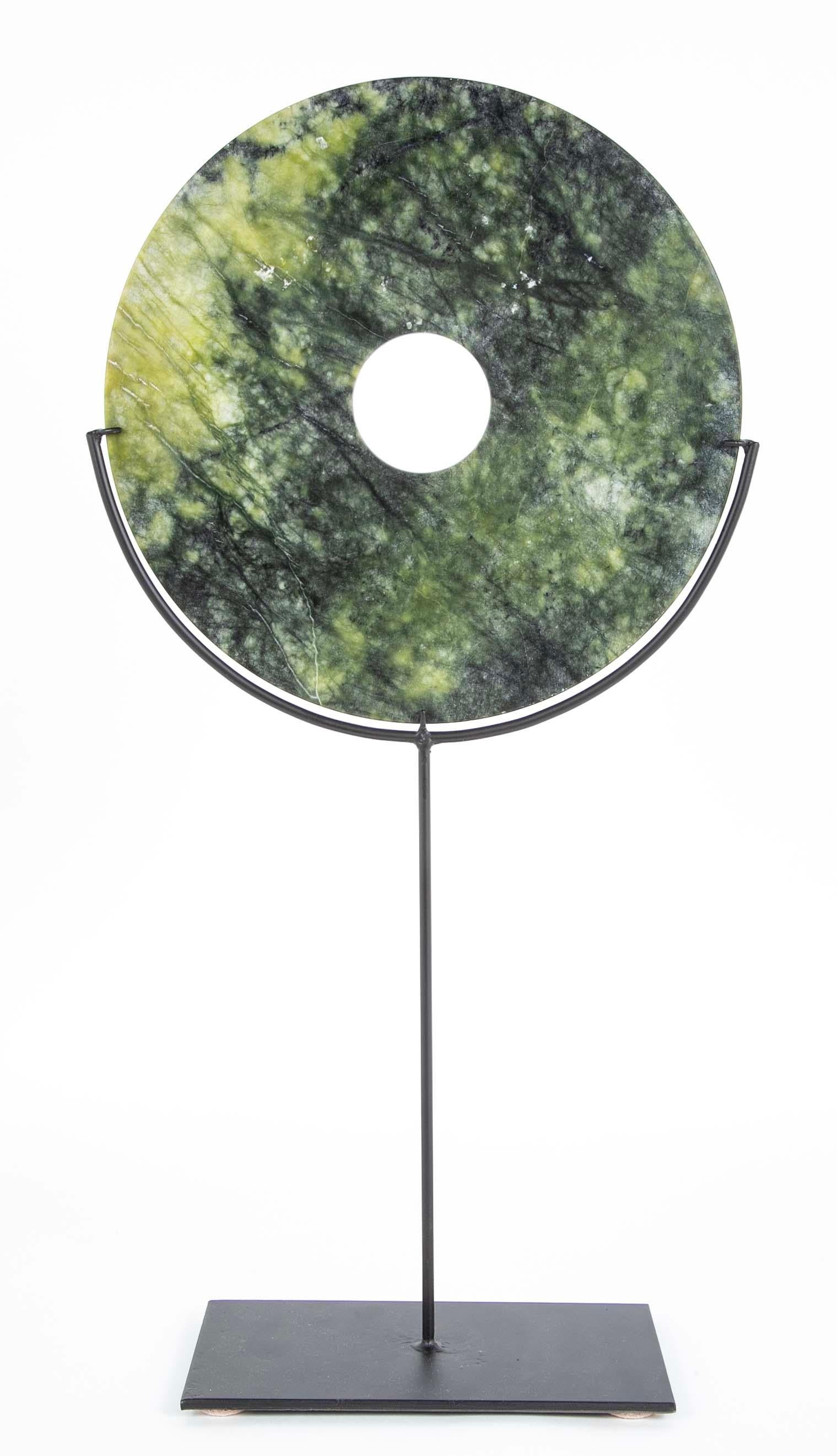 Chinese Jade Bi Disc On Custom Steel Base, Sarge Scale en vente 1