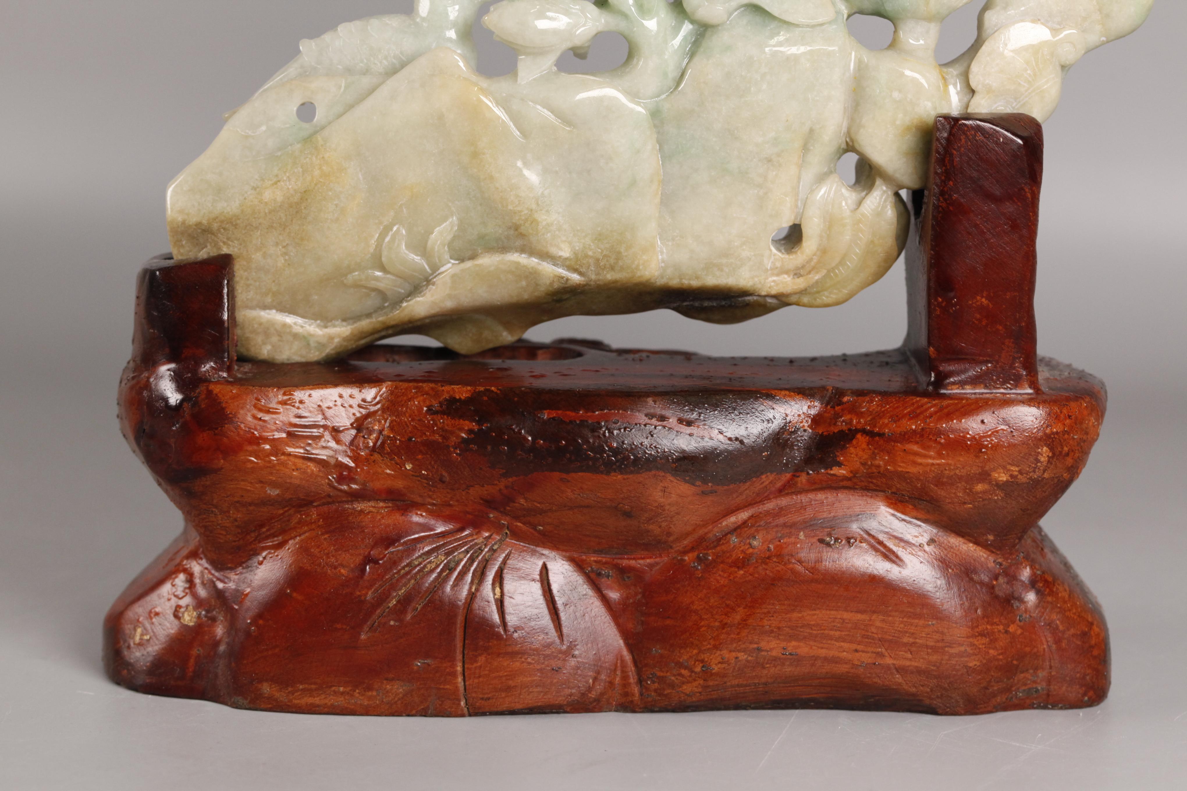 Chinese jade carving of a branch of flowers For Sale 1