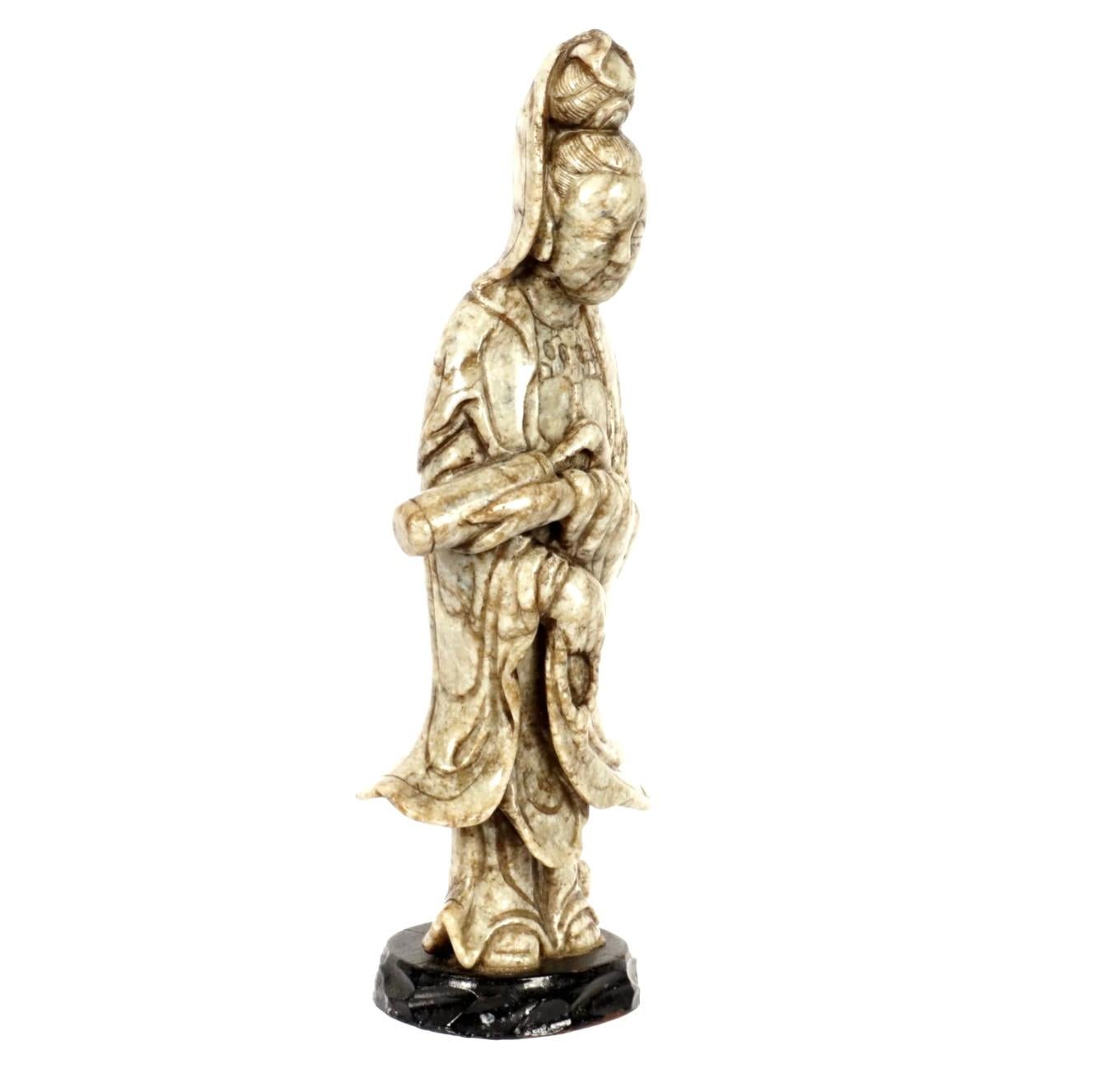 Chinese Jade Figure of Guanyin For Sale 2