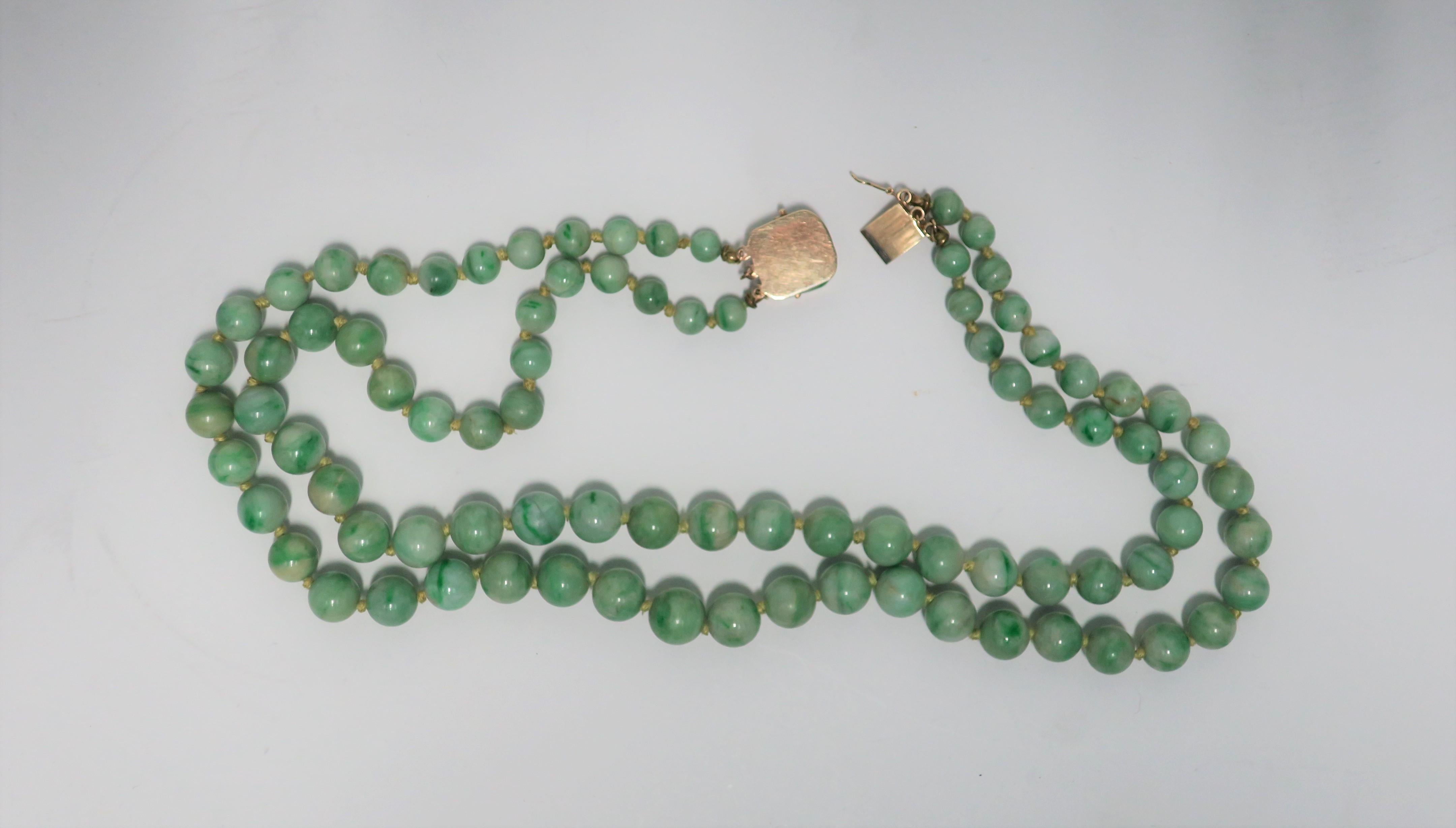 Chinese Jadeite and Gold Necklace, circa 1940s 8
