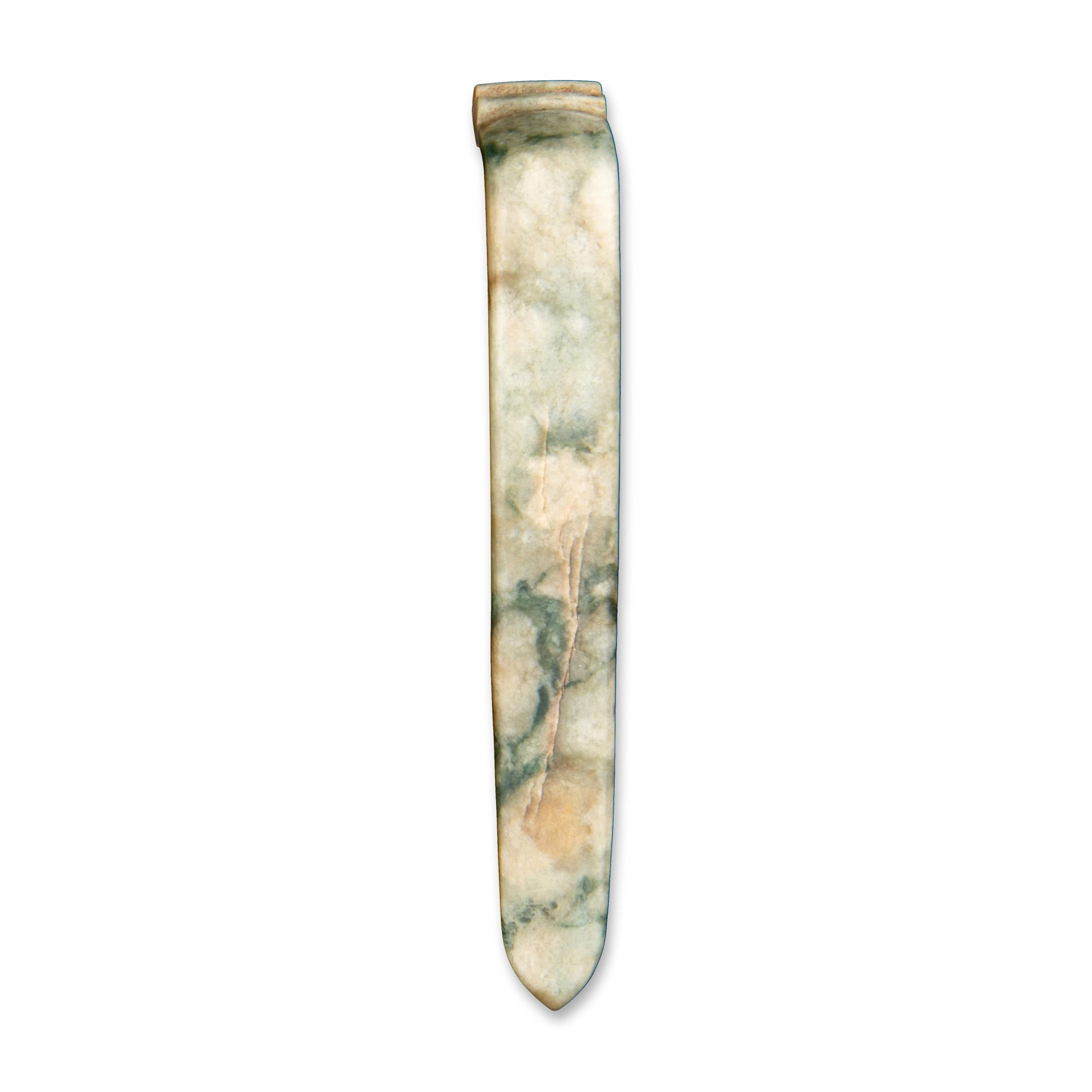 Chinese Jadeite Hair Pin, c. 1850 In Good Condition In Chicago, IL