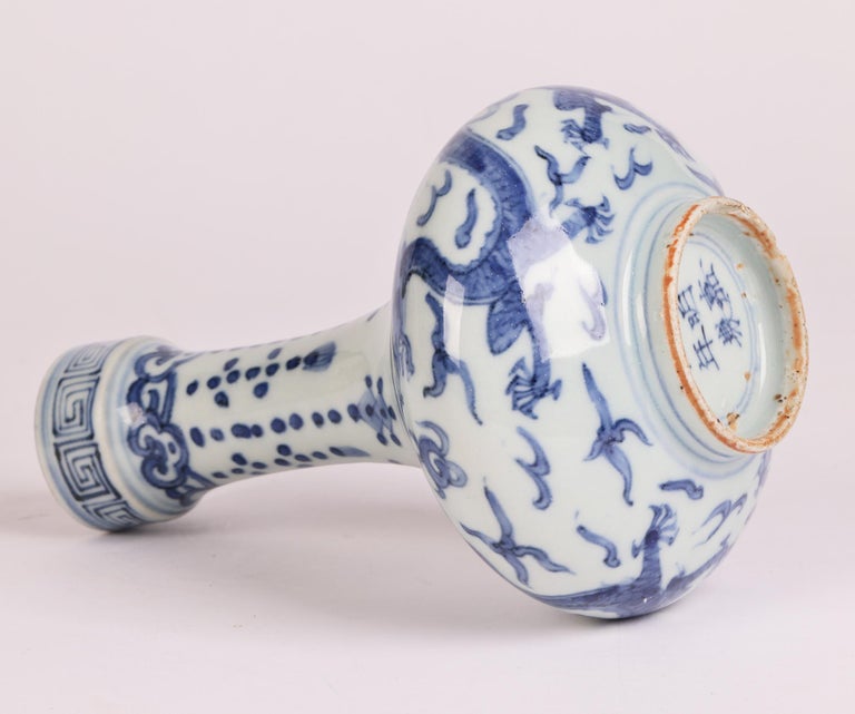 Chinese Jiajing Mark Blue & White Dragon Painted Porcelain Vase For Sale 5