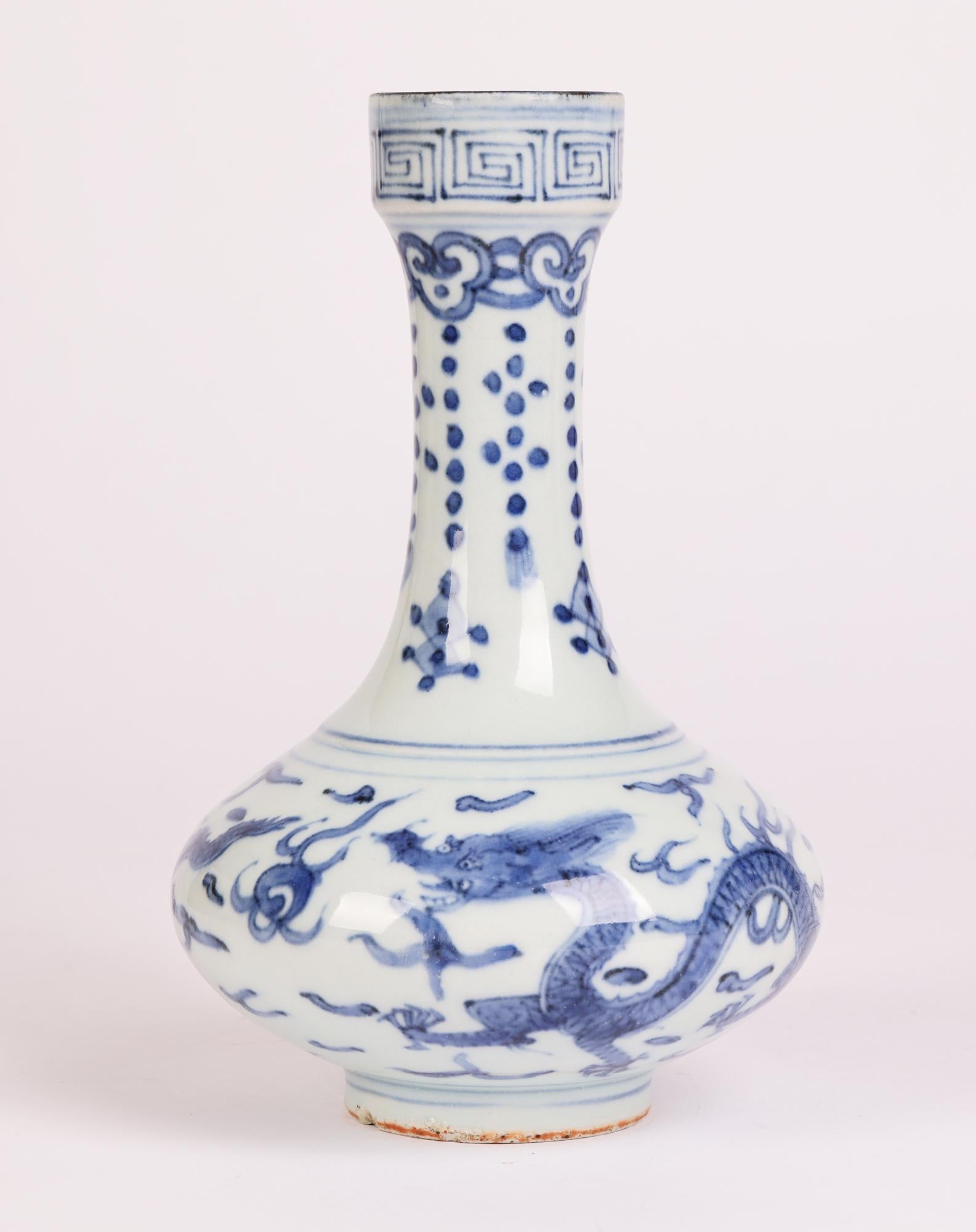 Chinese Jiajing Mark Blue & White Dragon Painted Porcelain Vase 3