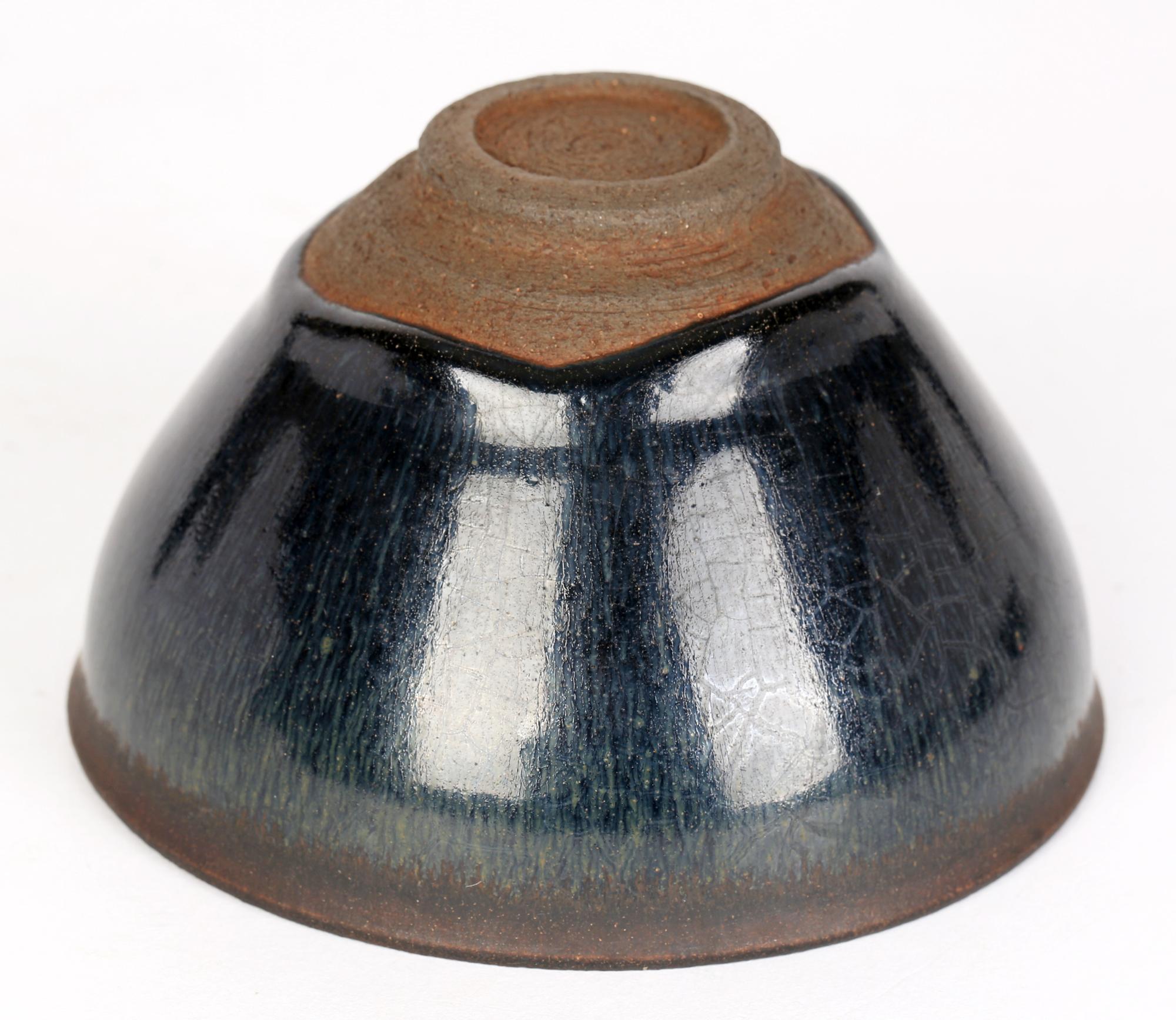 Chinese Jian Ware Style Black Haresfur Pottery Teabowl with Matted Rim In Good Condition In Bishop's Stortford, Hertfordshire
