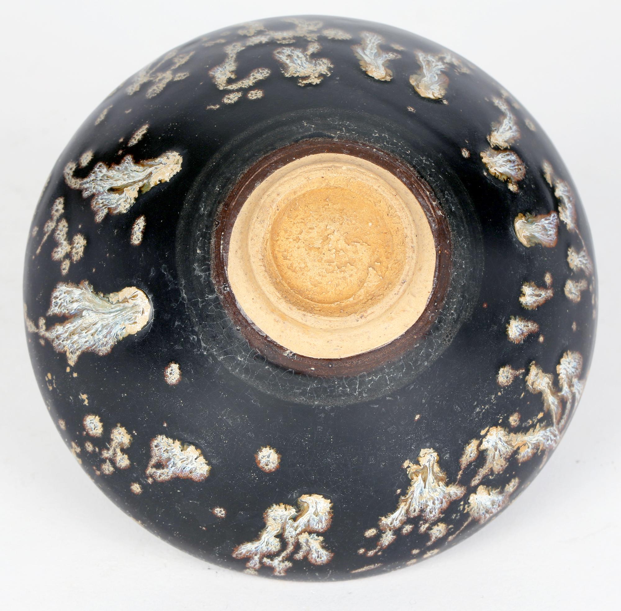Chinese Jian Ware Style Glazed Pottery Teabowl with Ho Ho Birds 8