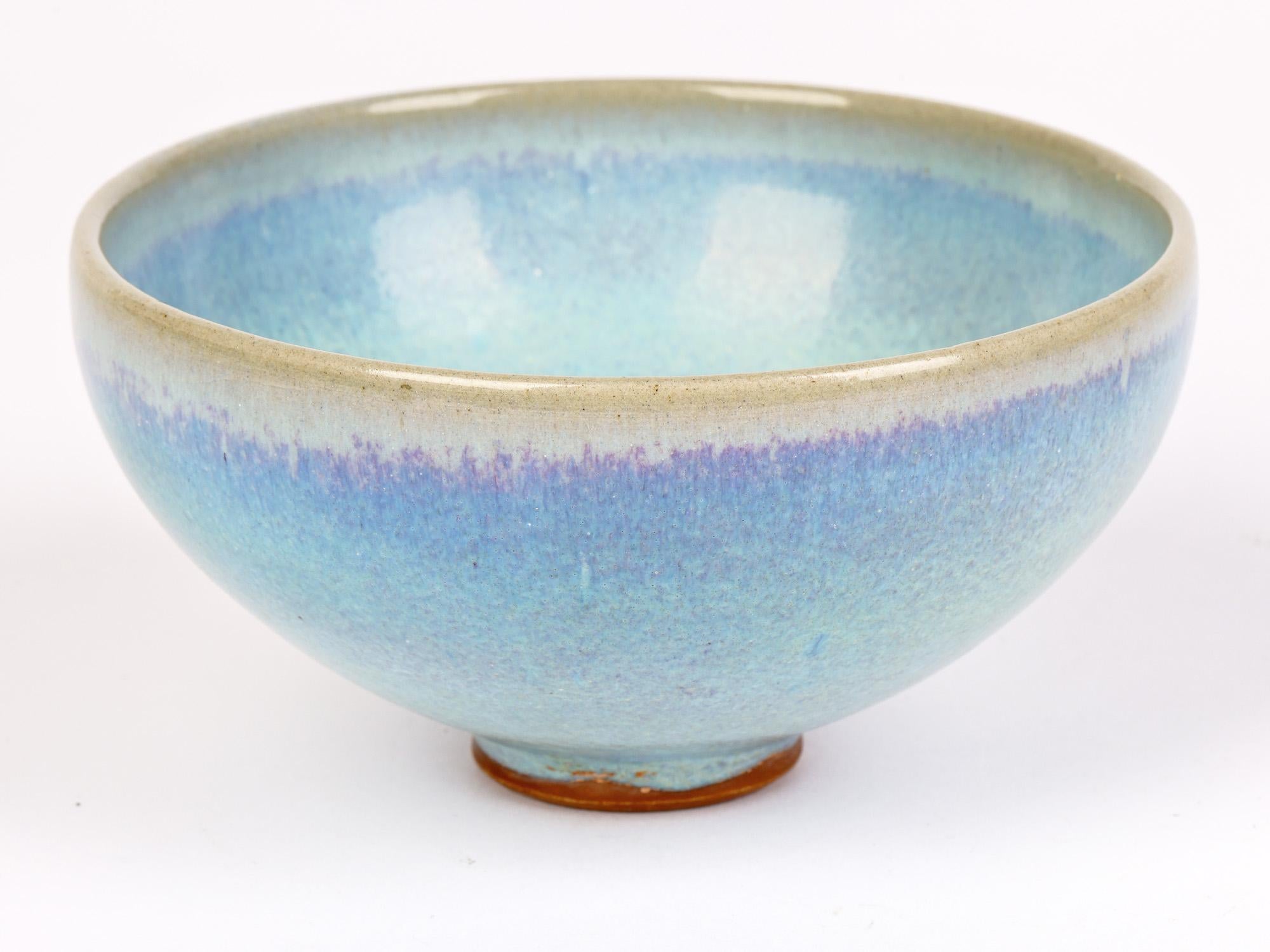 Chinesische Jun Ware Schale aus glasierter Kunstkeramik mit blauem Harenpelz im Angebot 6