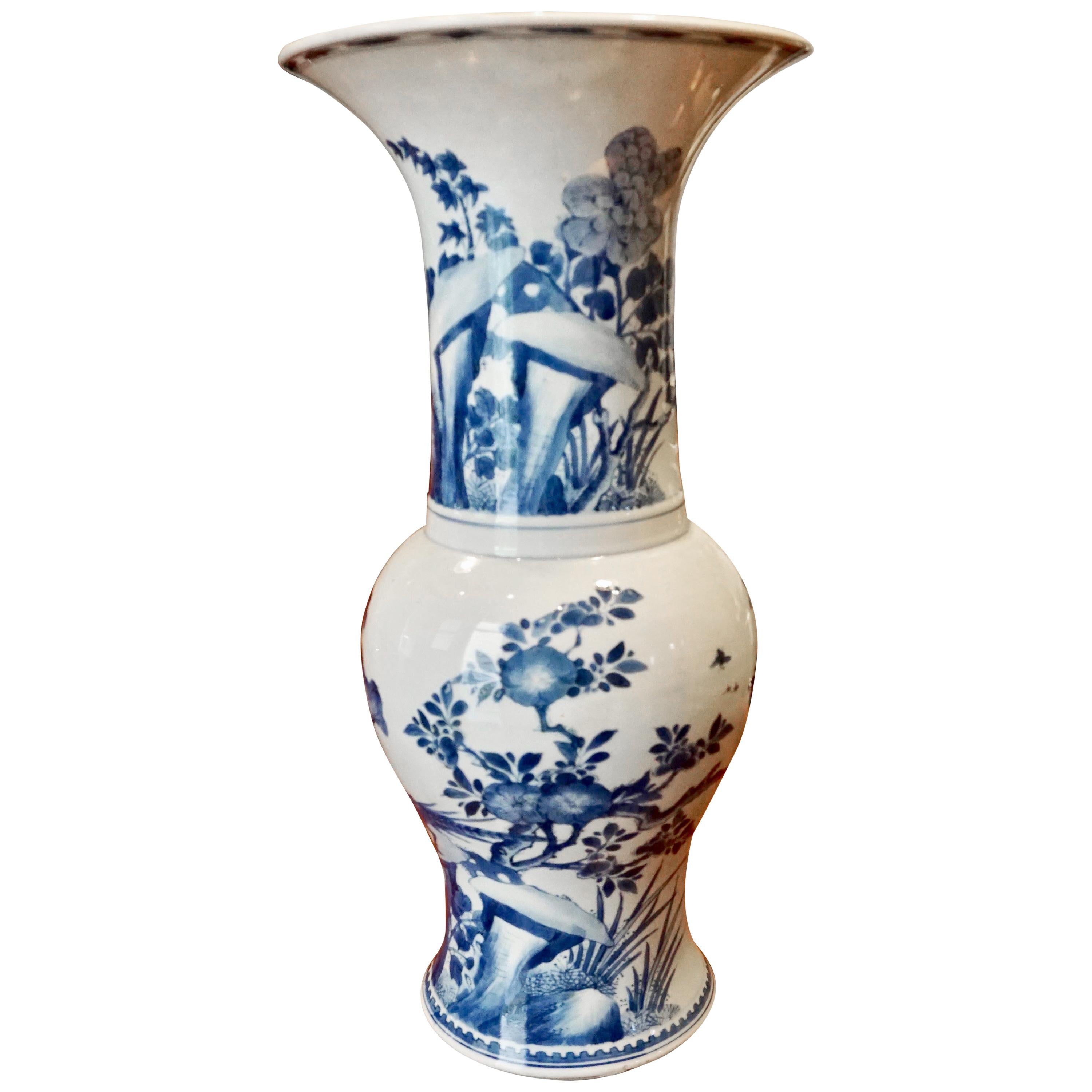 Chinese Kangxi Blue and White Yen Yen Vase For Sale at 1stDibs