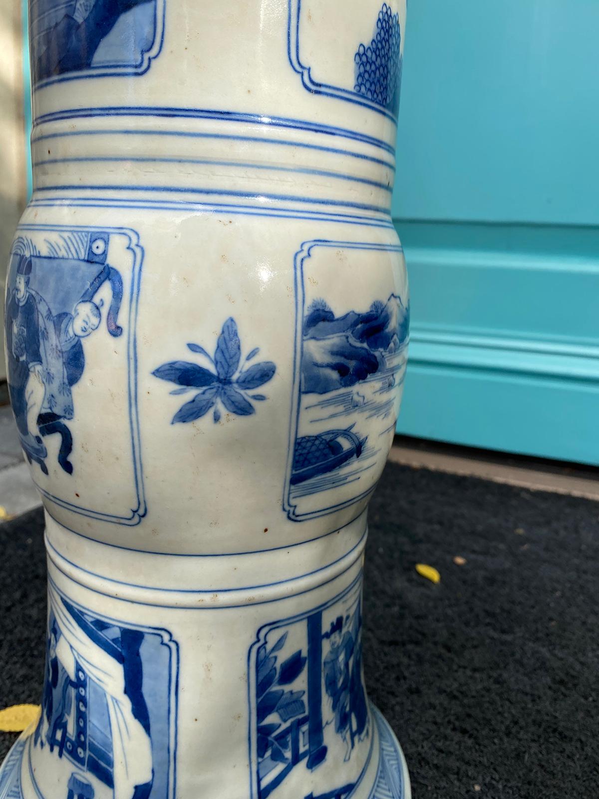 Chinese Kangxi Style Blue and White Chinoiserie Gu Form Beaker Porcelain Vase For Sale 9