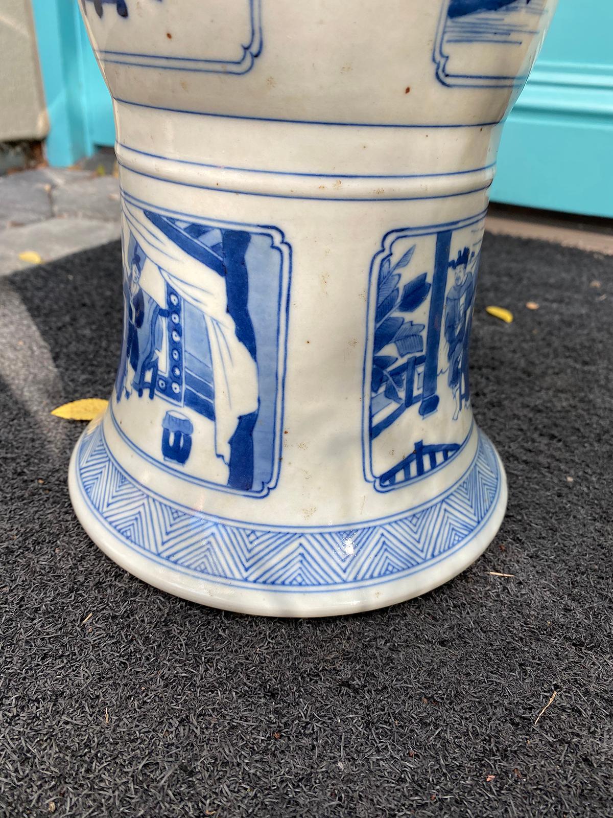 Chinese Kangxi Style Blue and White Chinoiserie Gu Form Beaker Porcelain Vase For Sale 11