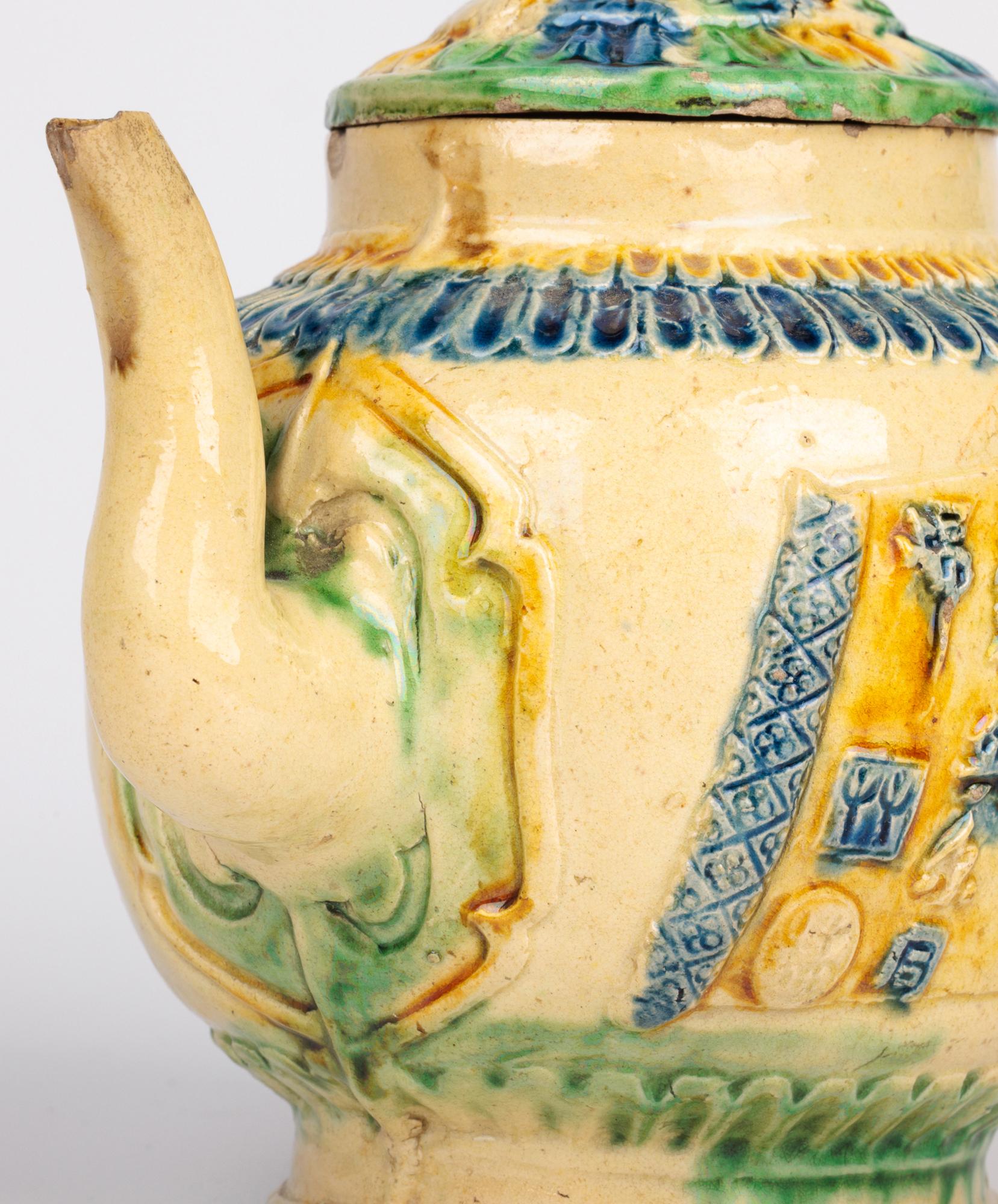 Chinese Kangxi Yixing Sancai Glazed Teapot with Rat Finial For Sale 5