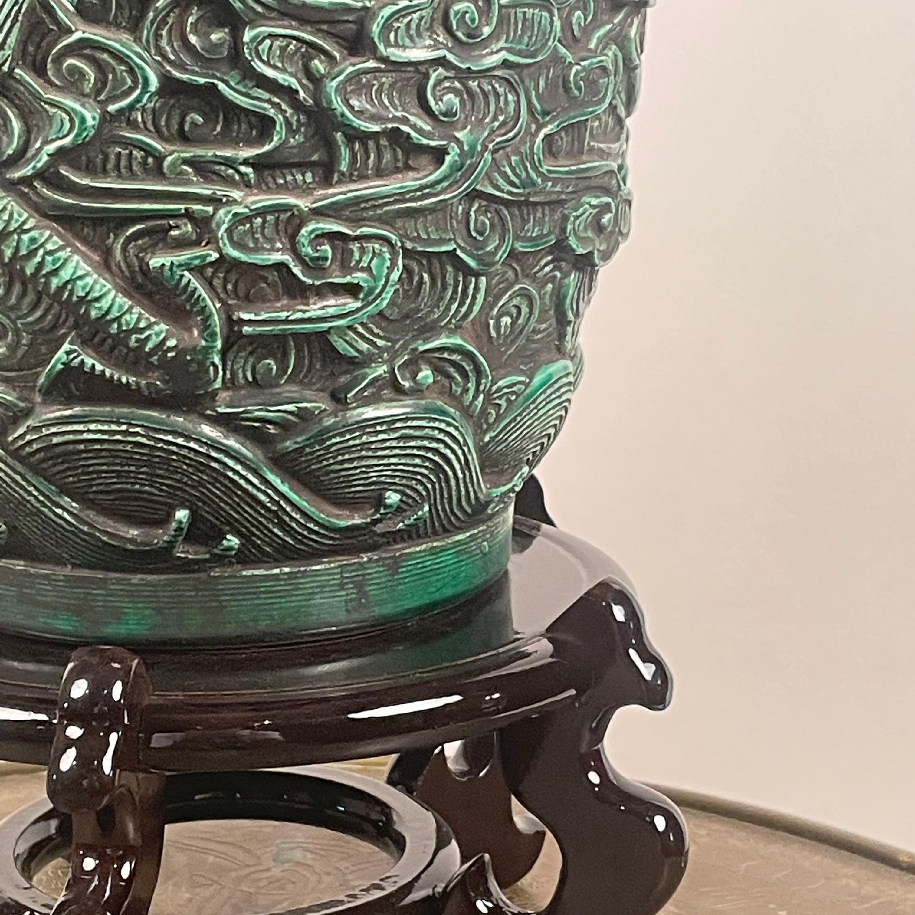 Chinese Lacquer and Bronze Table & Green Dragon Vase the Style of Tony Duquette In Excellent Condition For Sale In Los Angeles, CA