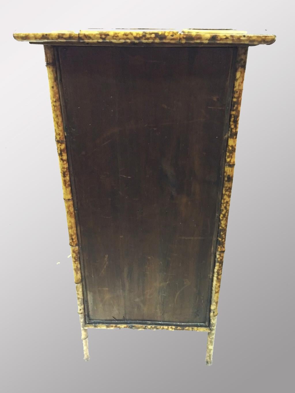 Chinese Lacquer Bamboo Cabinet 1
