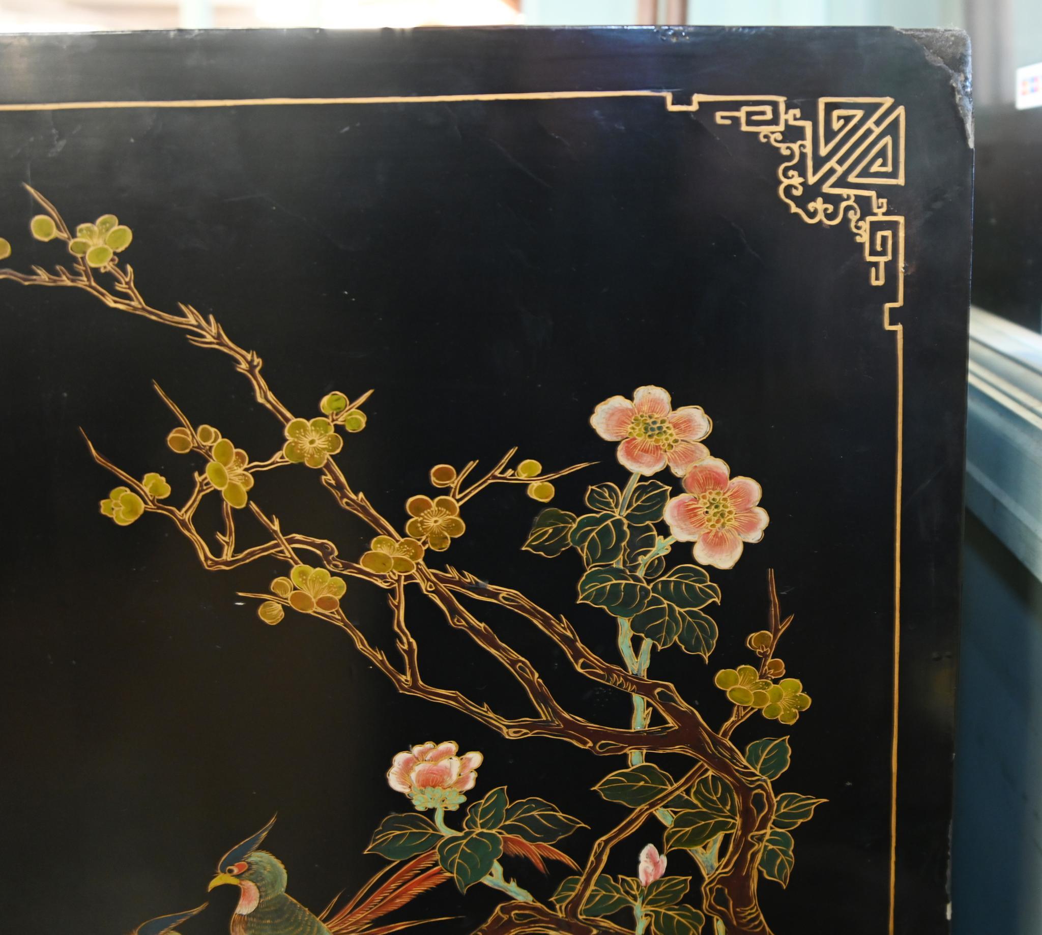 Mobile da cocktail in lacca cinese Chinoiserie 1910 in vendita 3