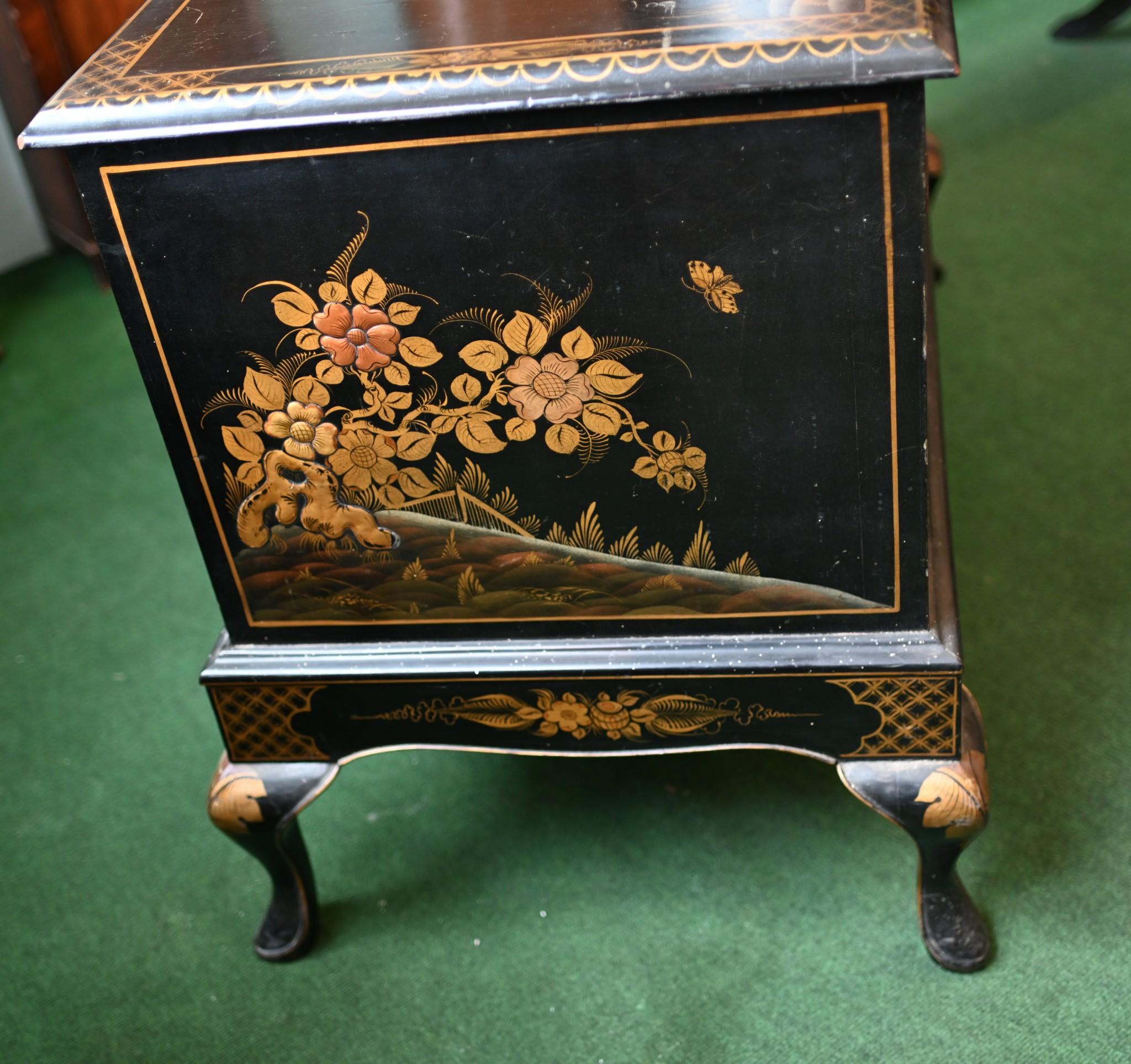 Credenza in lacca cinese Cabinet Chinoiserie 1920 in vendita 1