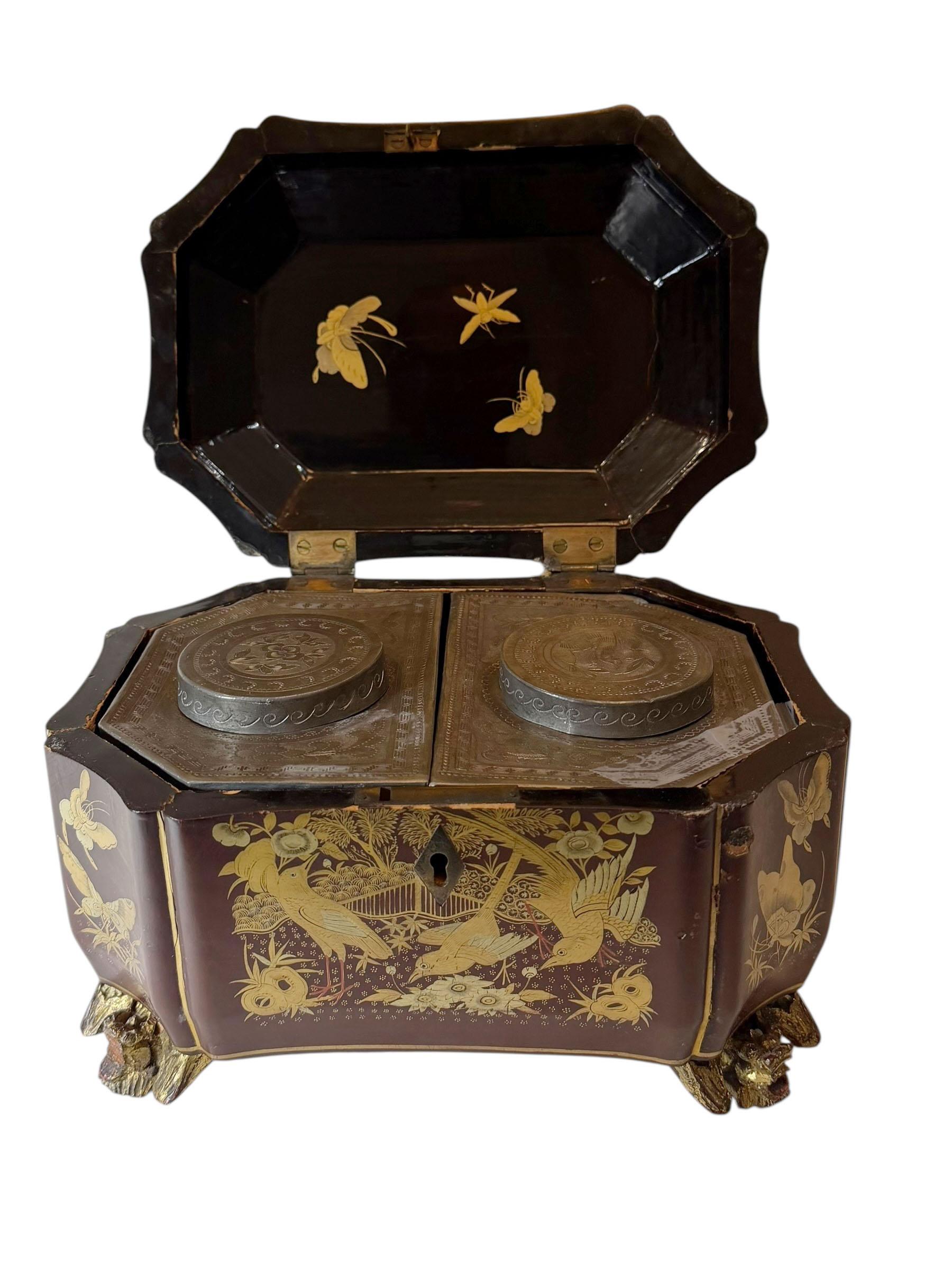 Inizio XIX secolo Porta tè in lacca cinese in vendita
