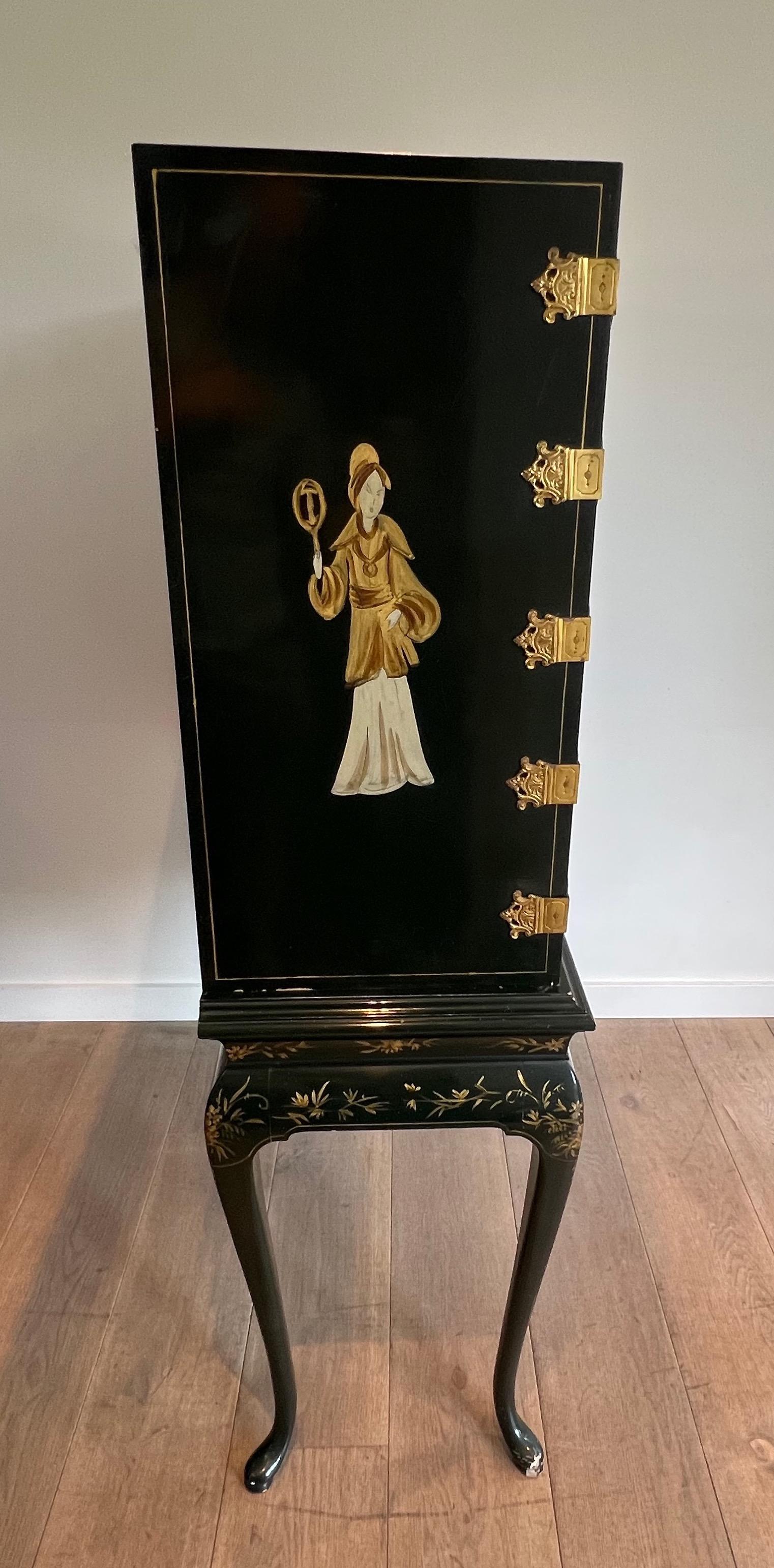 Chinese Lacquered and Gilt Cabinet For Sale 3