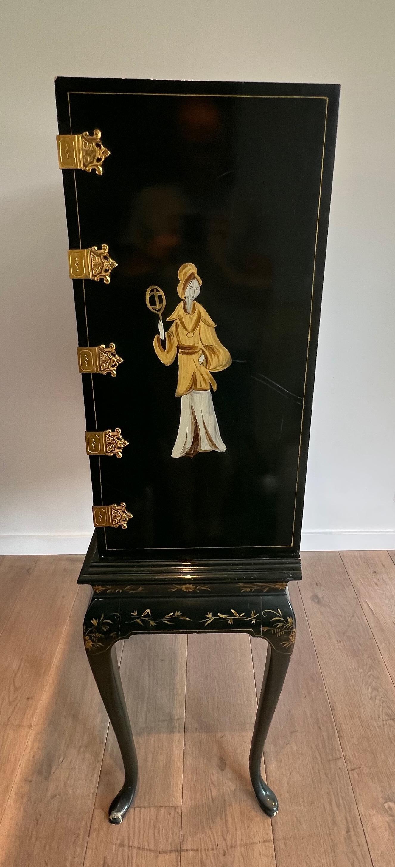 Chinese Lacquered and Gilt Cabinet For Sale 6