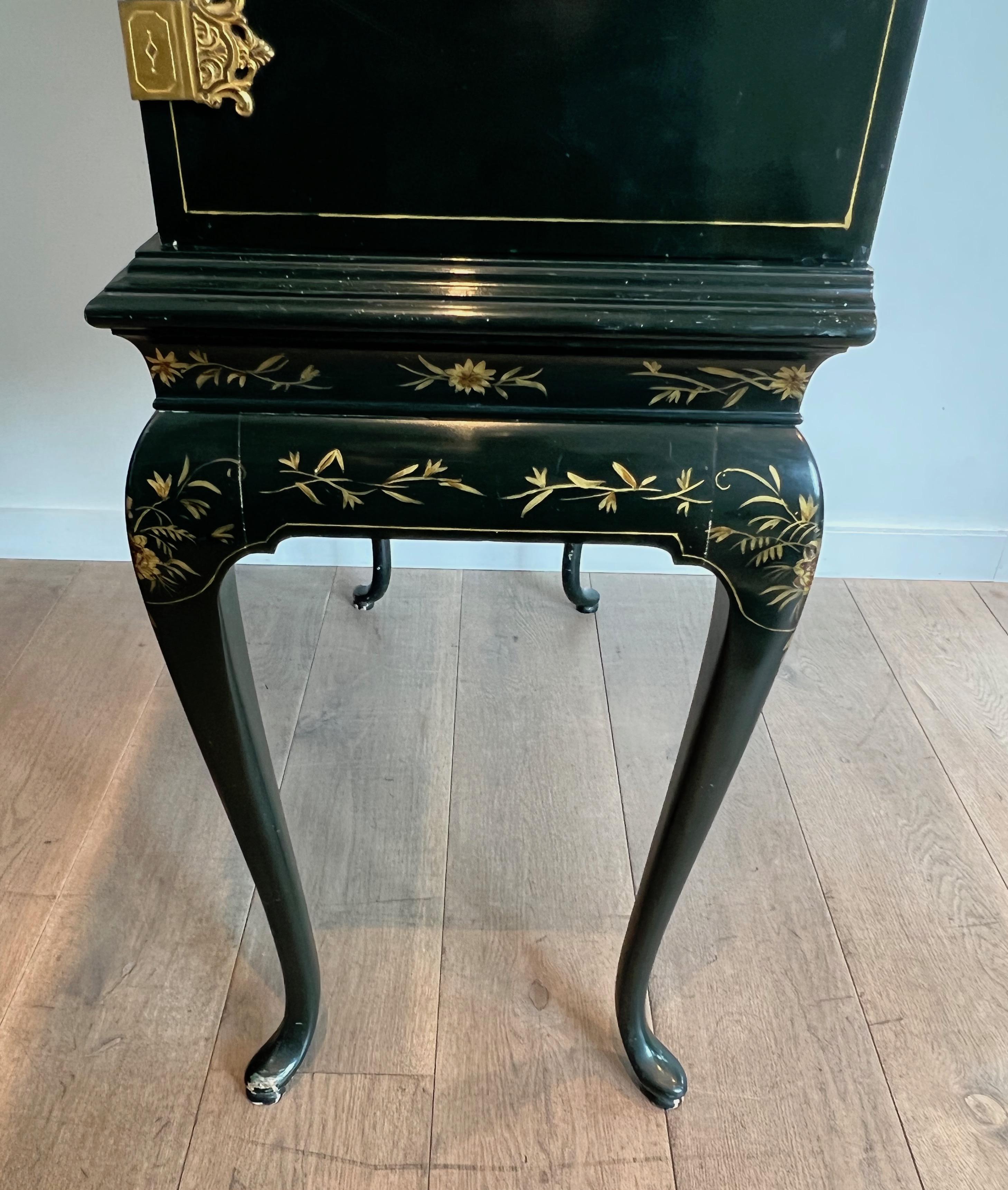 Chinese Lacquered and Gilt Cabinet For Sale 8