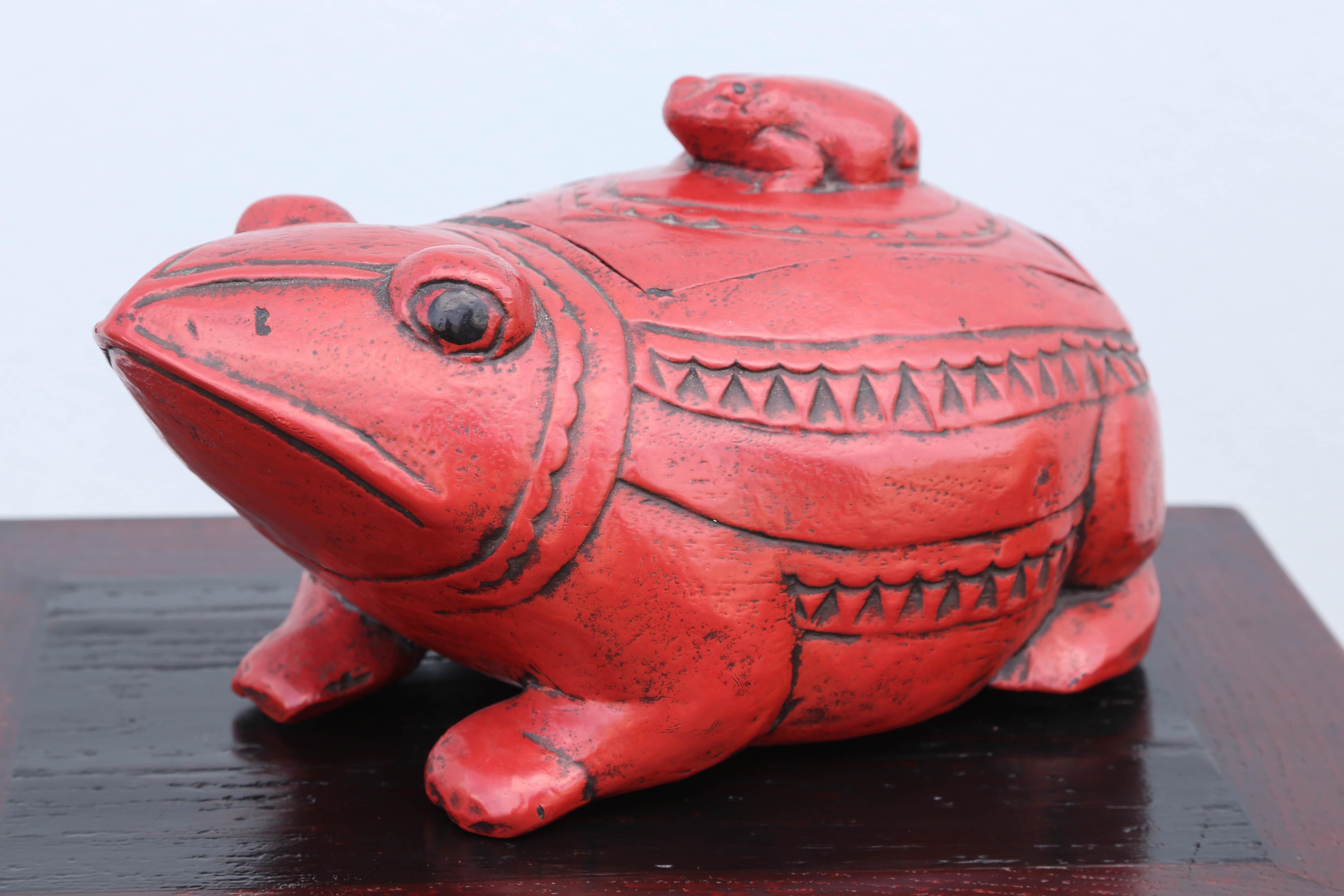 Chinese Lacquered Carved Wood Frog Box 1