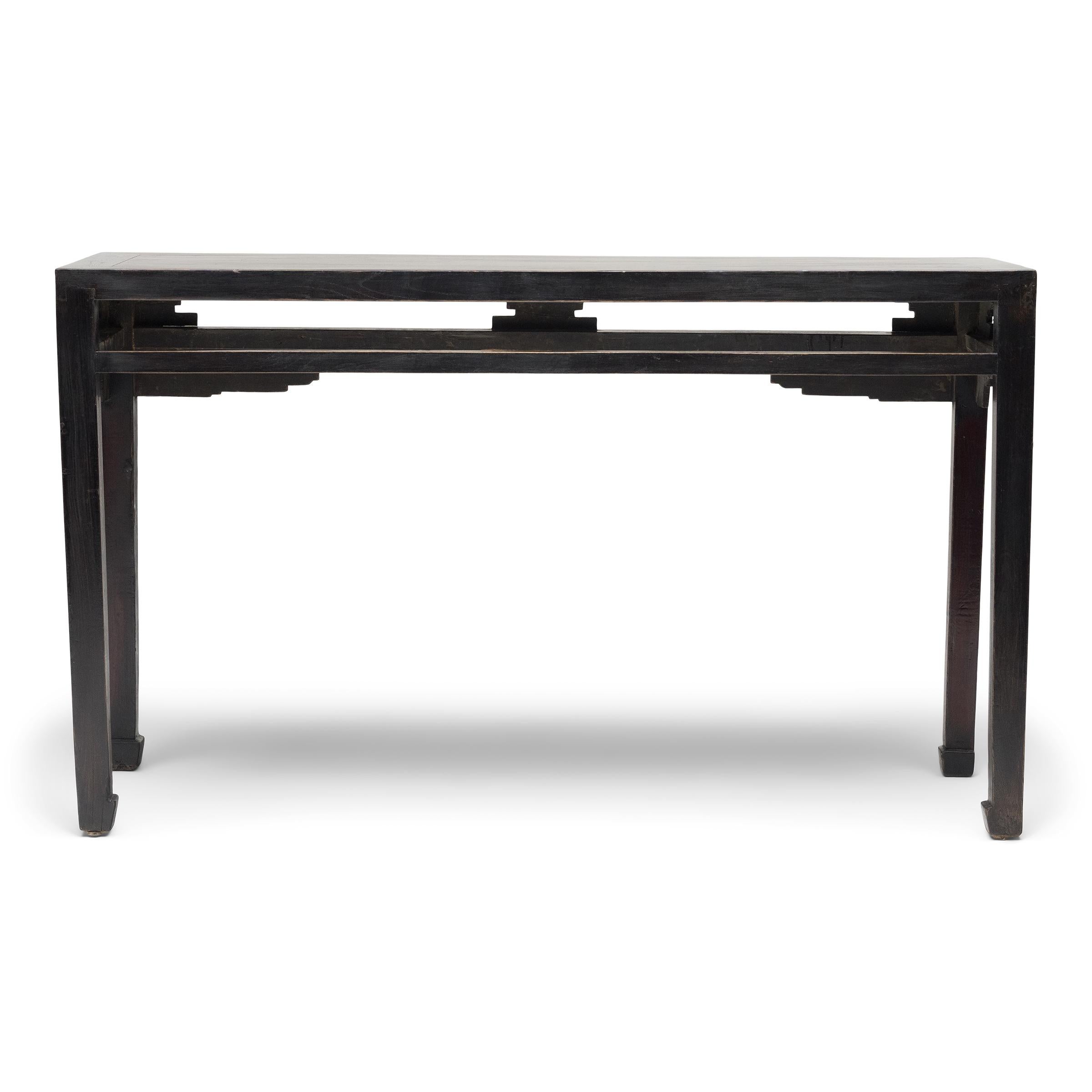 20th Century Chinese Lacquered Console Table with Scroll Spandrels, c. 1900 For Sale