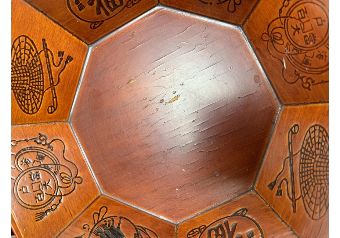 Chinese Lacquered Octagonal Nesting Bowls For Sale 11