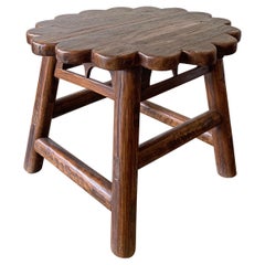 Tabouret chinois laqué avec détails floraux en bois d'orme, début du 20ème siècle