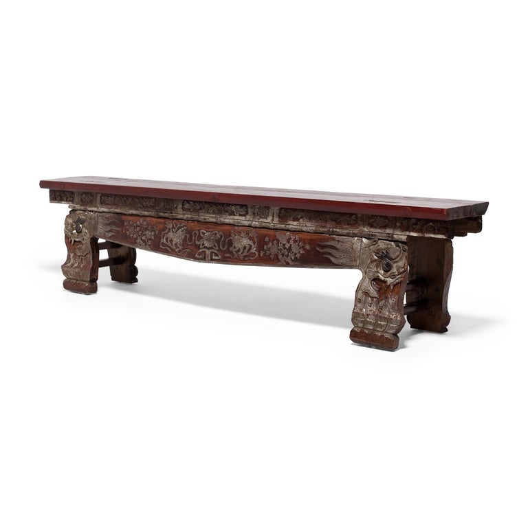 Qing Chinese Lacquered Theater Bench with Fu Dog Carvings, c. 1850 For Sale