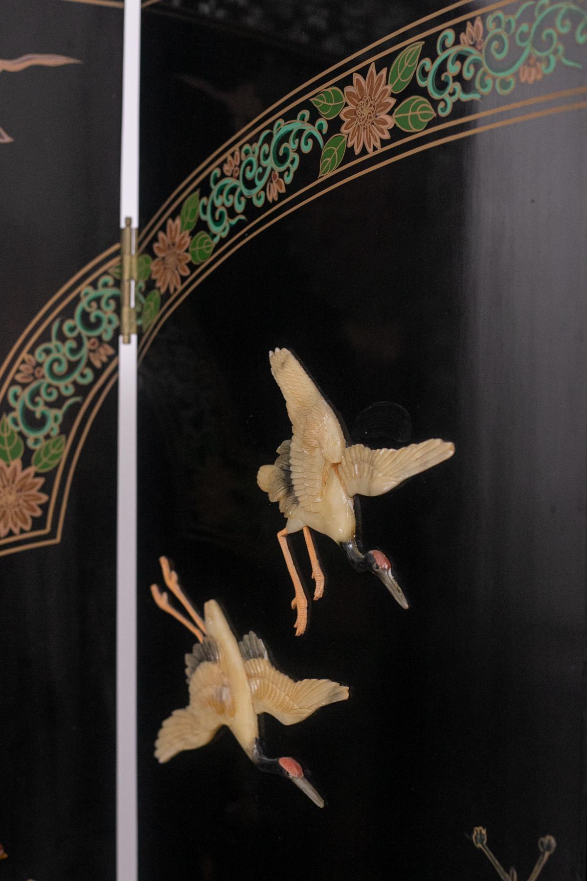 Chinese Lacquered Wood Screen with Inlaid Stones 3