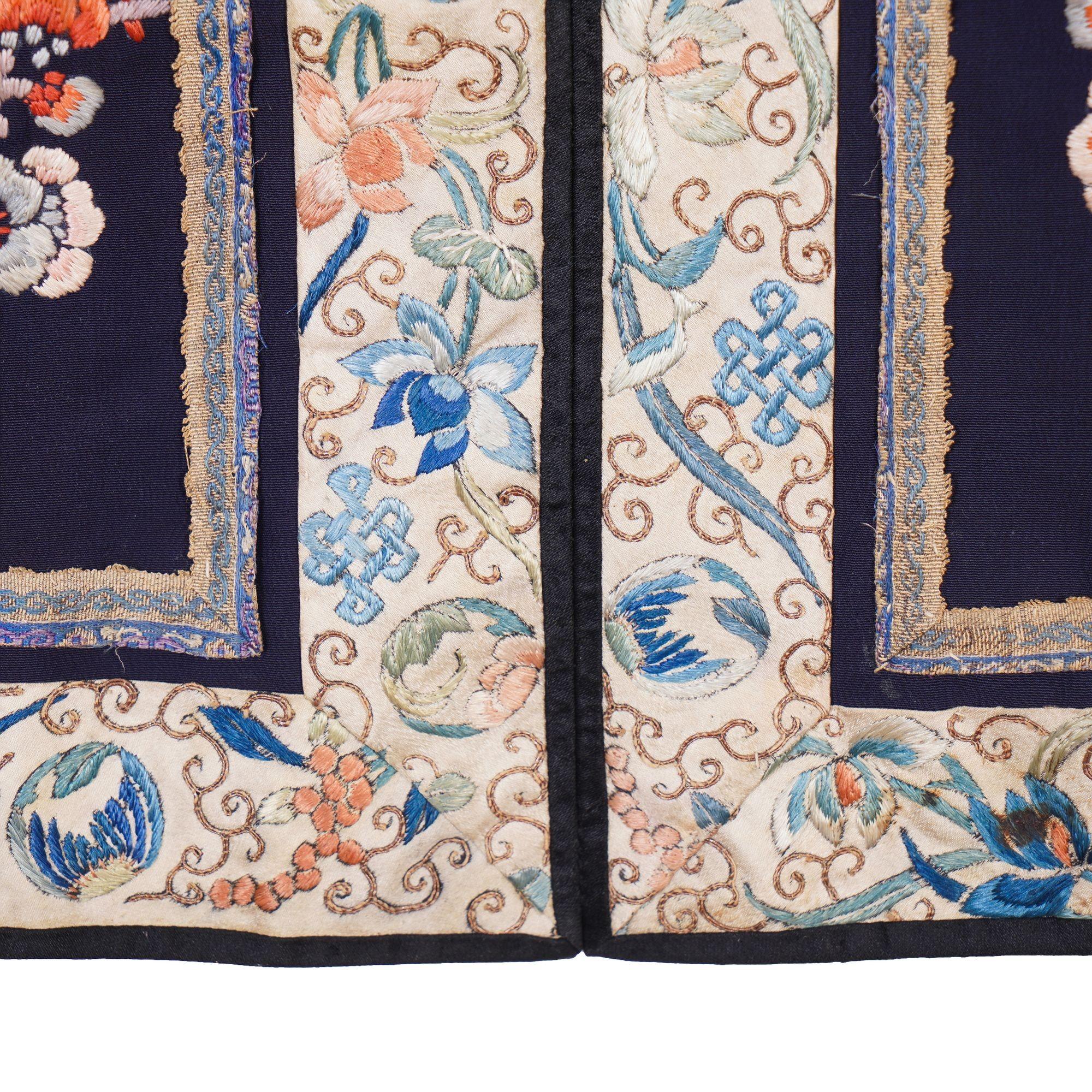 Chinesische Damen-Seidenjacke, um 1890 (Chinesischer Export) im Angebot