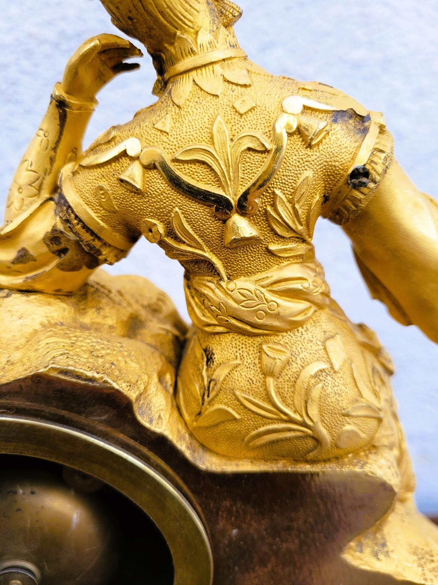 Chinese Lady with bird, ormulu Clock, 19th Century For Sale 1