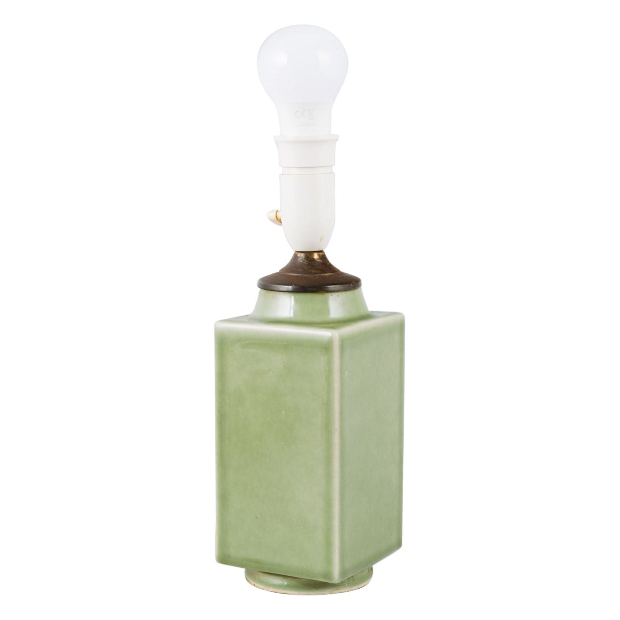 Chinese lamp in ceramic with brass fitting. Celadon glaze. 20th century. For Sale