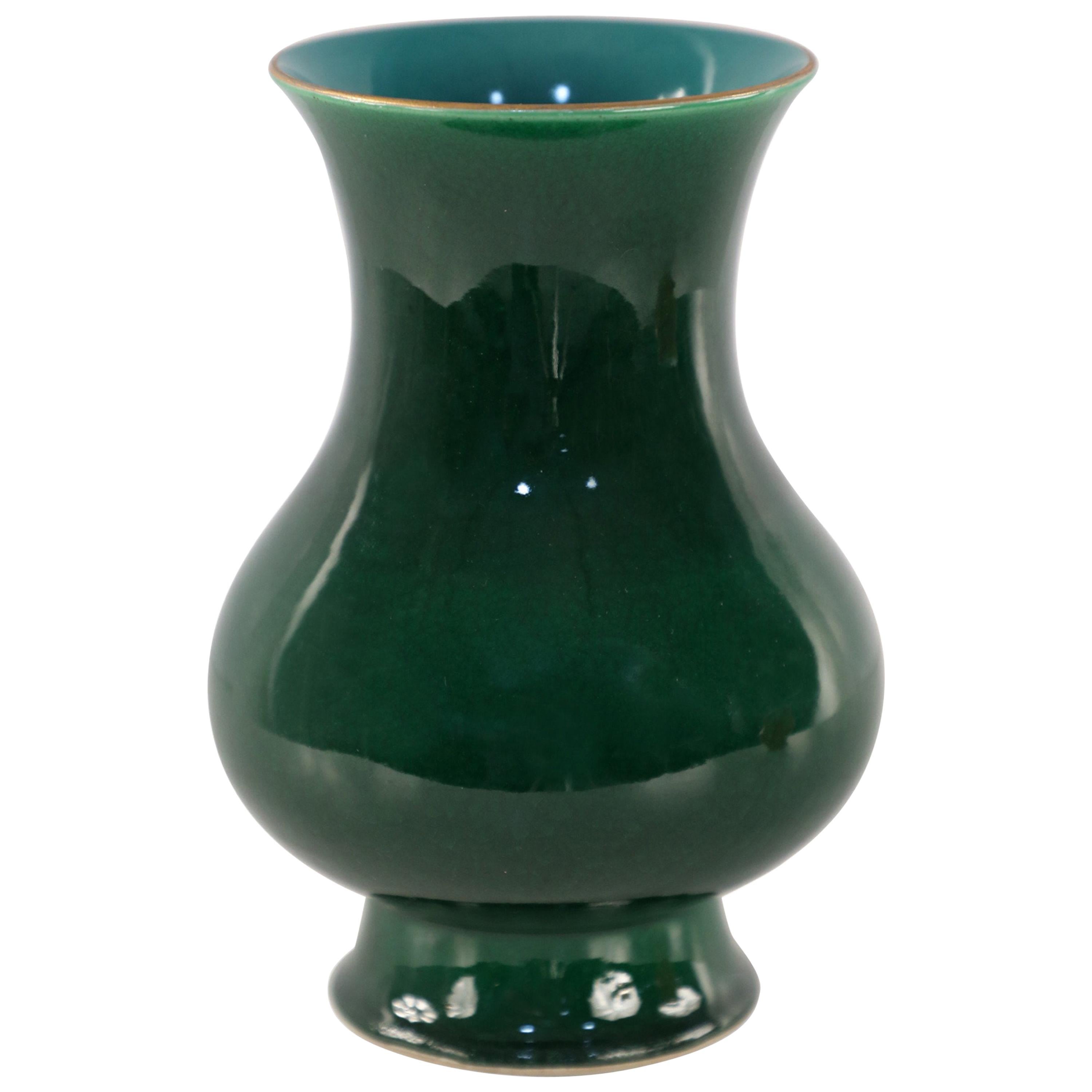 Chinese Langyao Emerald Green Glazed Footed Porcelain Vase For Sale