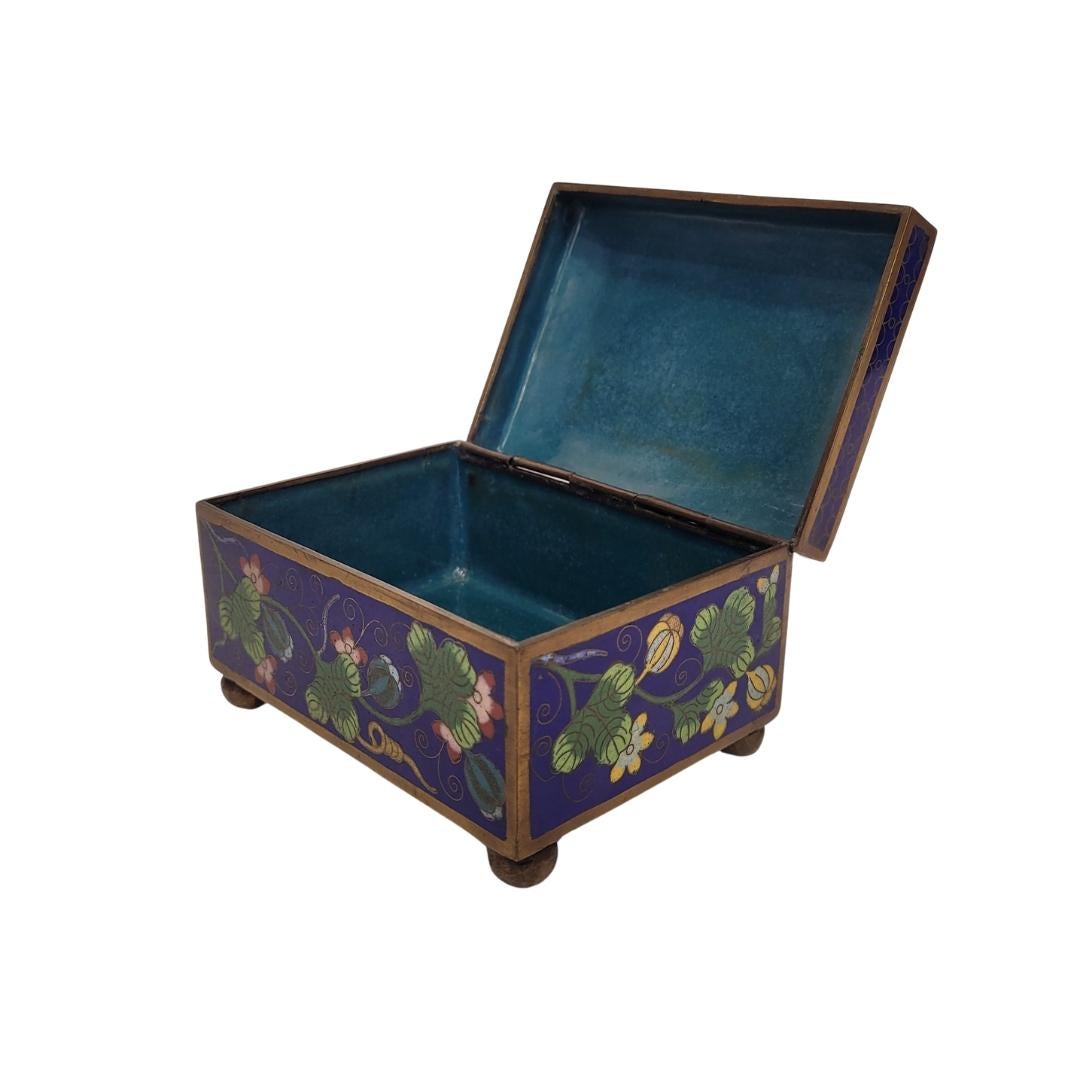 Gray Chinese Lapis lazuli blue green  jewelry box with cloisonné enamel For Sale
