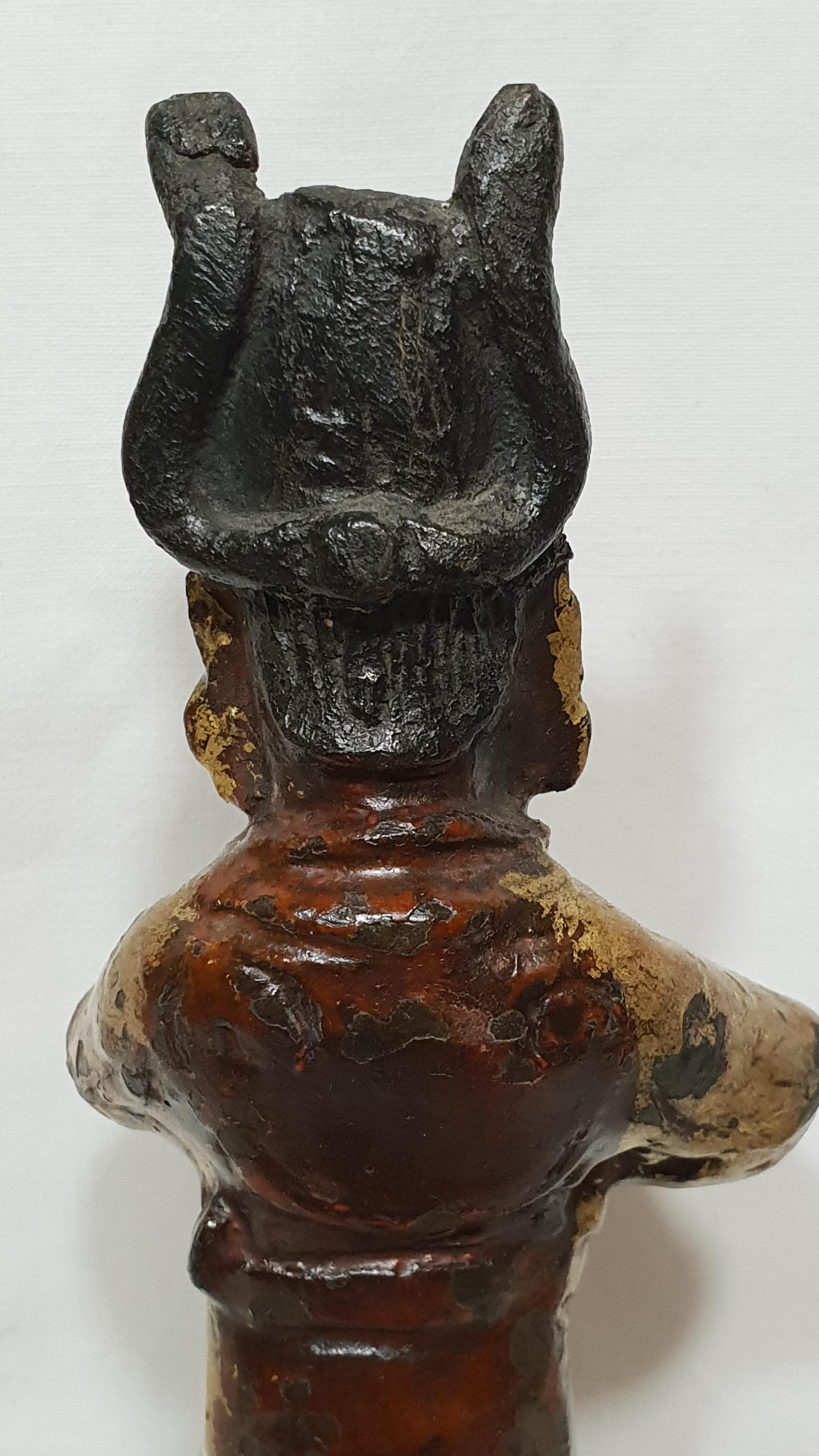 Chinese Lacquered Bronze Sculptor of Dignitary, Ming 1600s For Sale 8