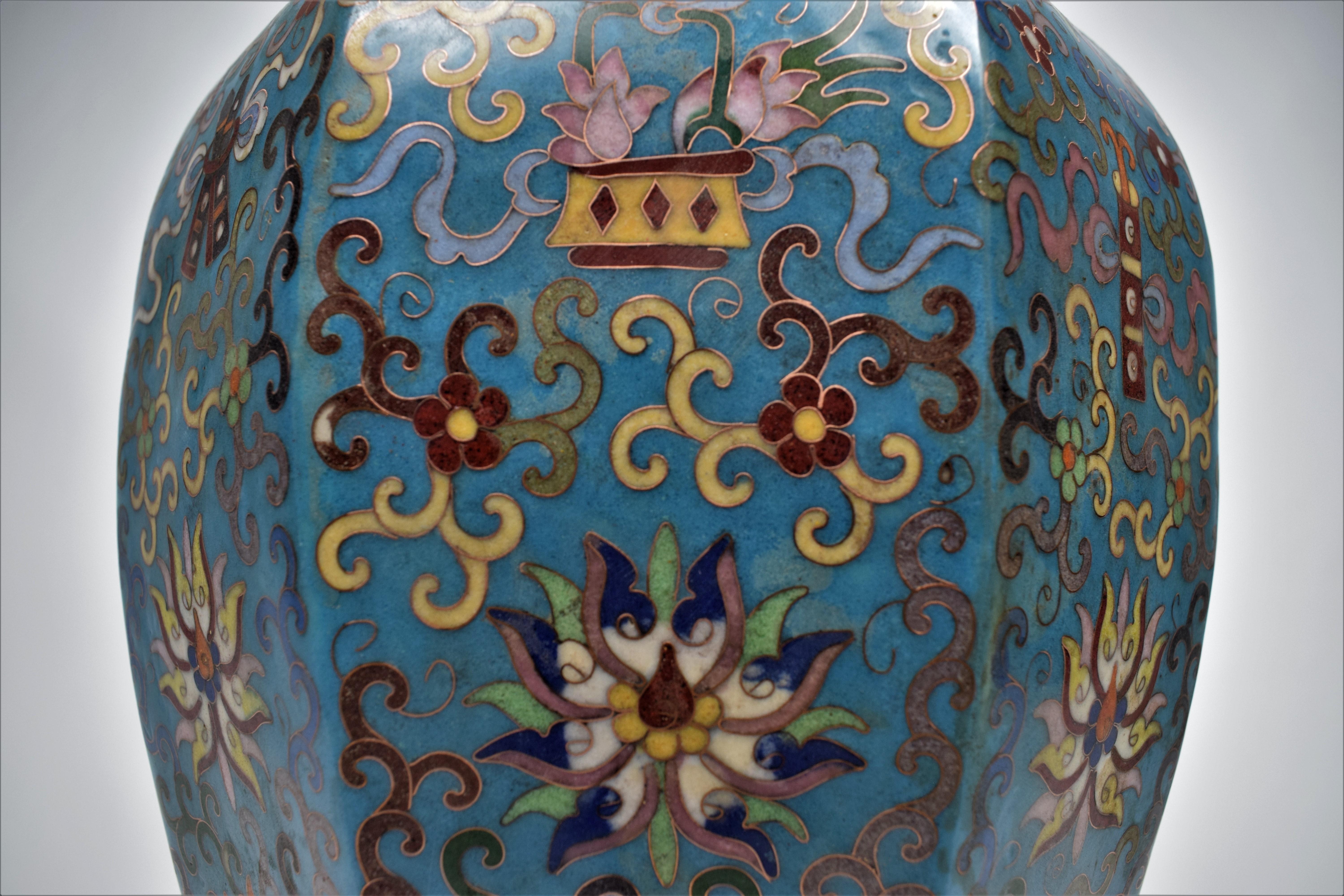 Chinesische große Cloisonné-Emaille-Flaschenvasen Späte Qing-Dynastie, 19. im Angebot 3