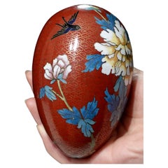 Grand œuf chinois en émail cloisonné "Fleurs" avec support en bois #12