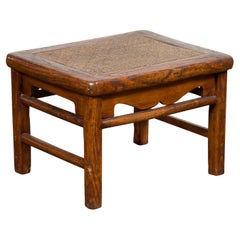 Petite table basse carrée 1900 avec plateau en rotin