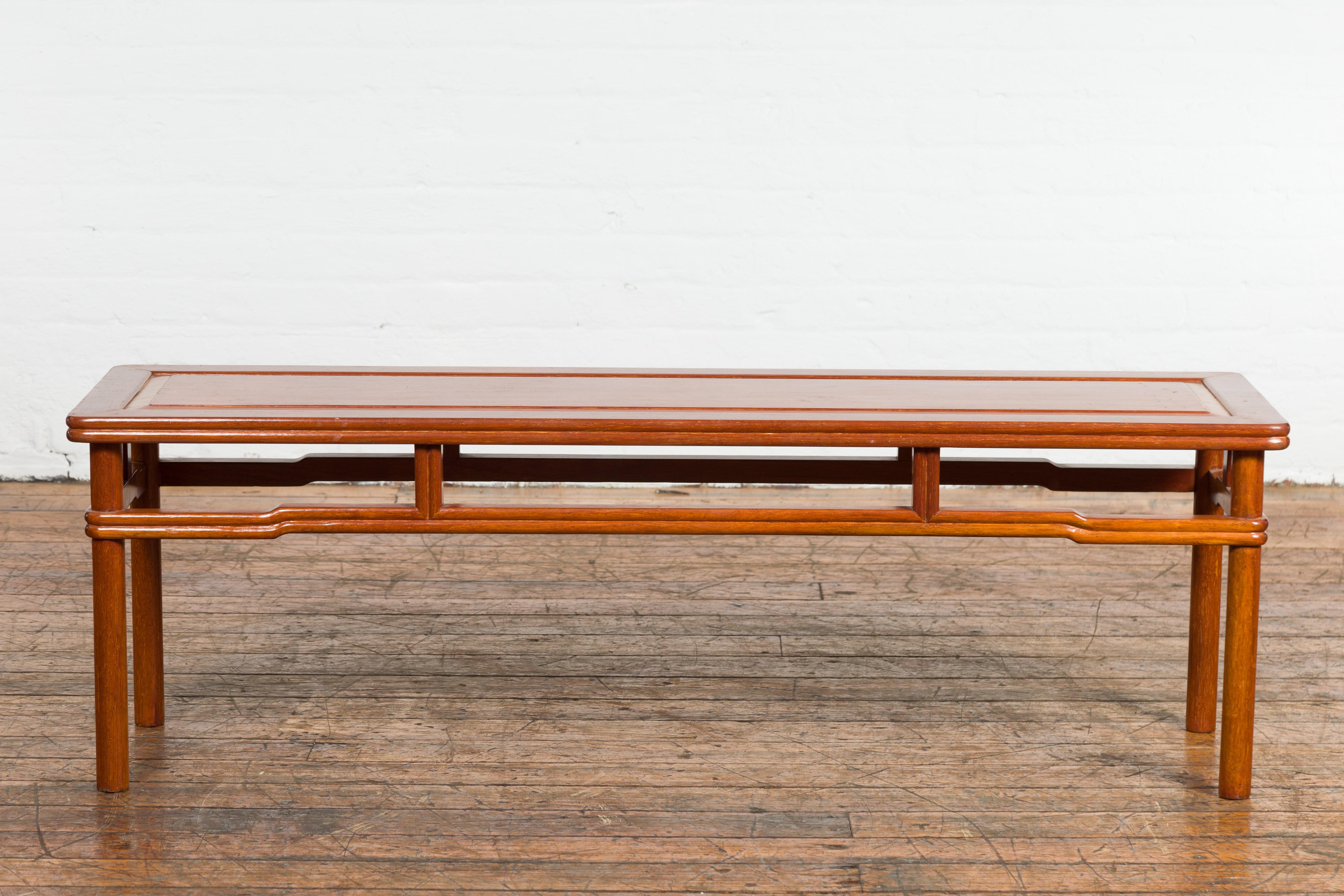 Chinese Late Qing Dynasty 1900s Low Kang Coffee Table with Humpback Stretchers For Sale 10