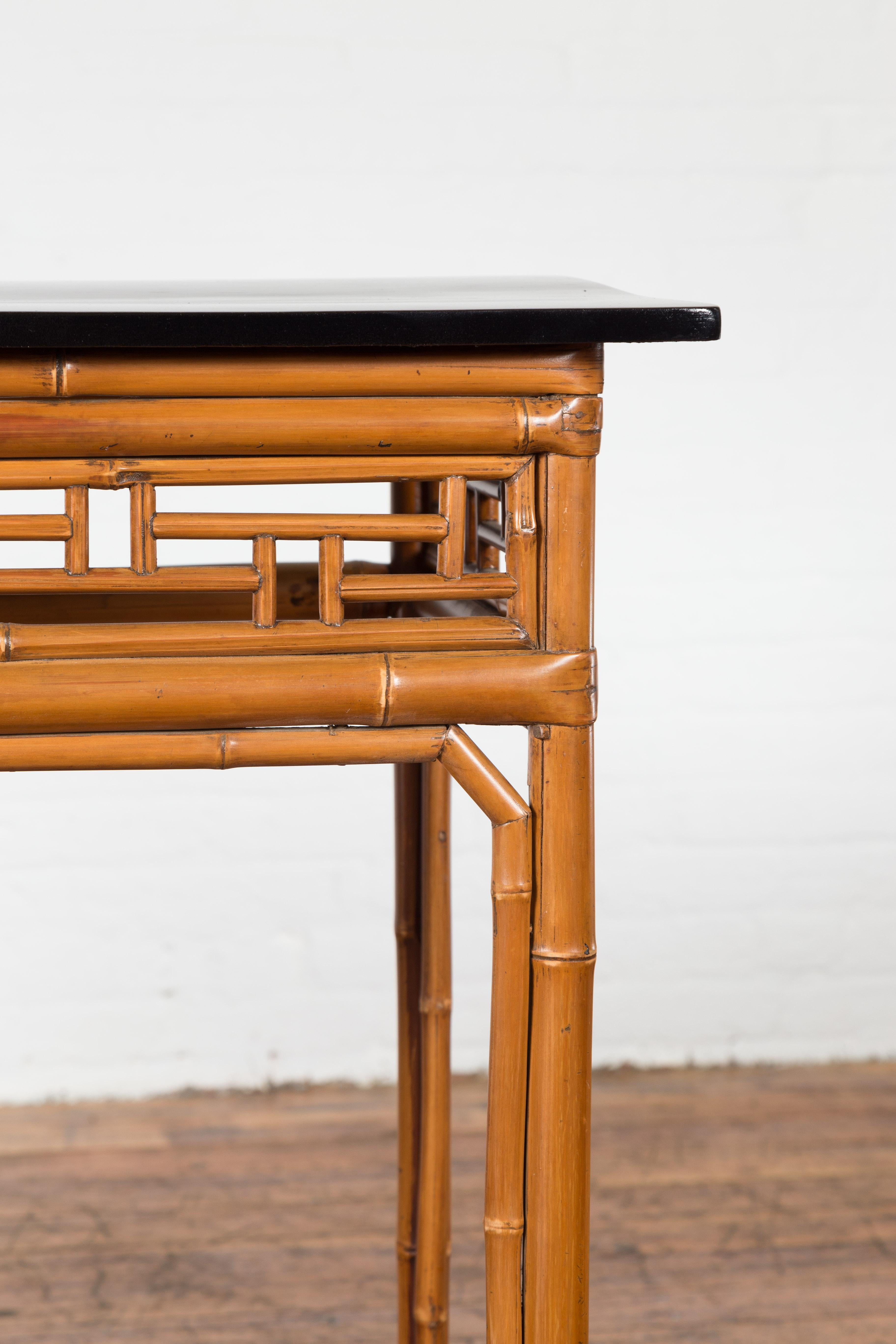 Chinese Late Qing Dynasty Bamboo Console Table with Black Lacquered Top For Sale 6