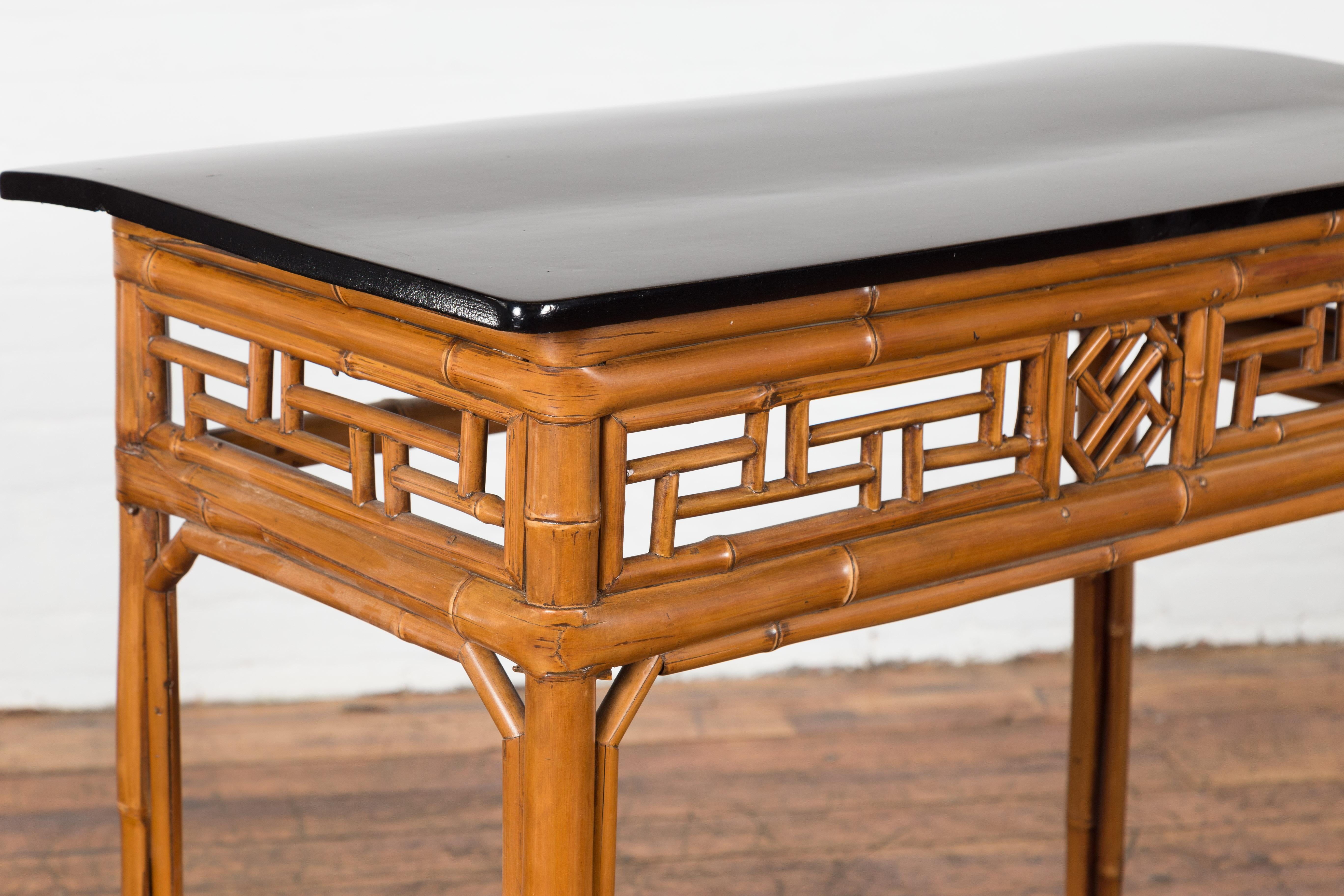 Chinese Late Qing Dynasty Bamboo Console Table with Black Lacquered Top For Sale 10