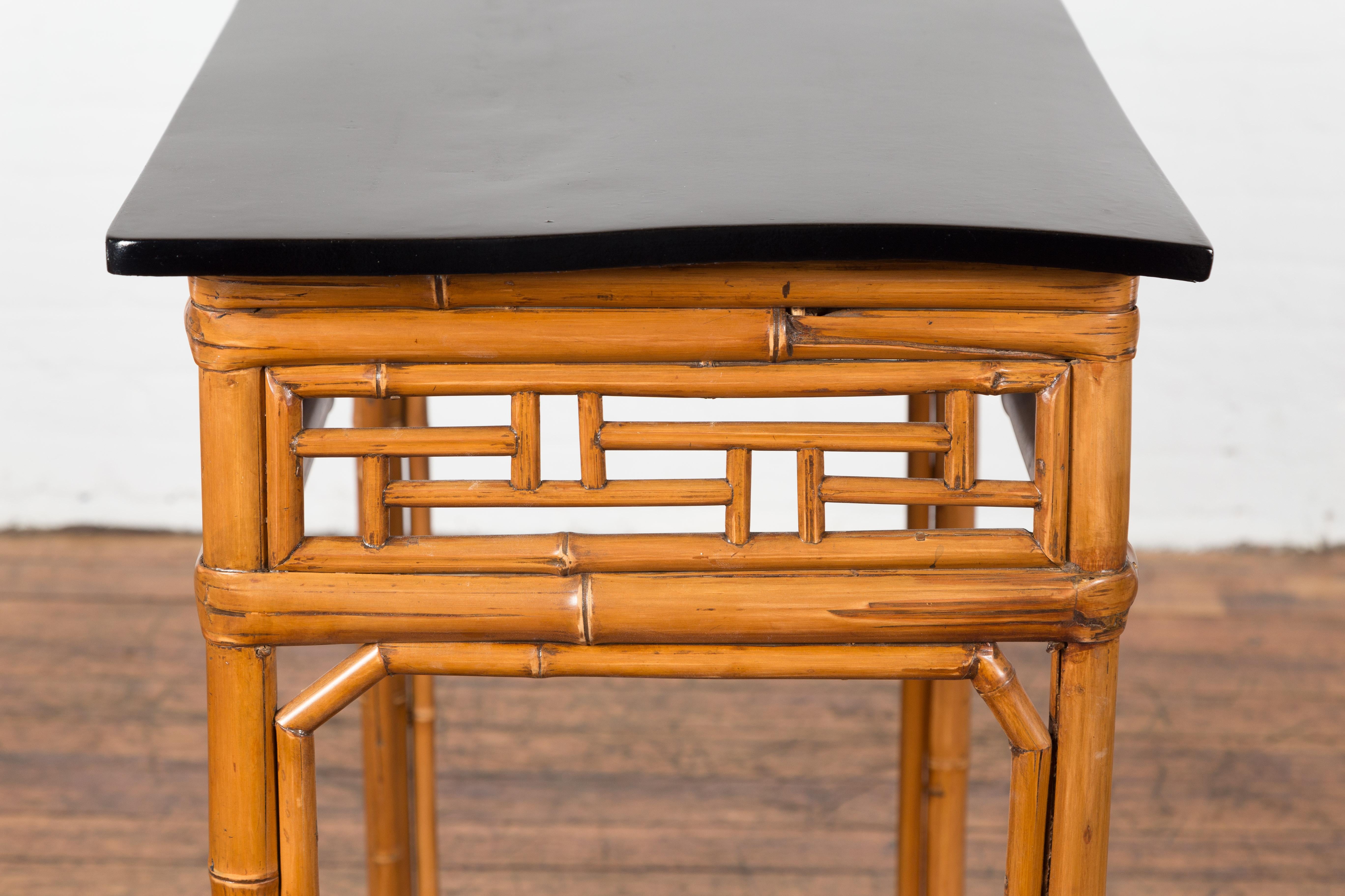 Chinese Late Qing Dynasty Bamboo Console Table with Black Lacquered Top For Sale 16