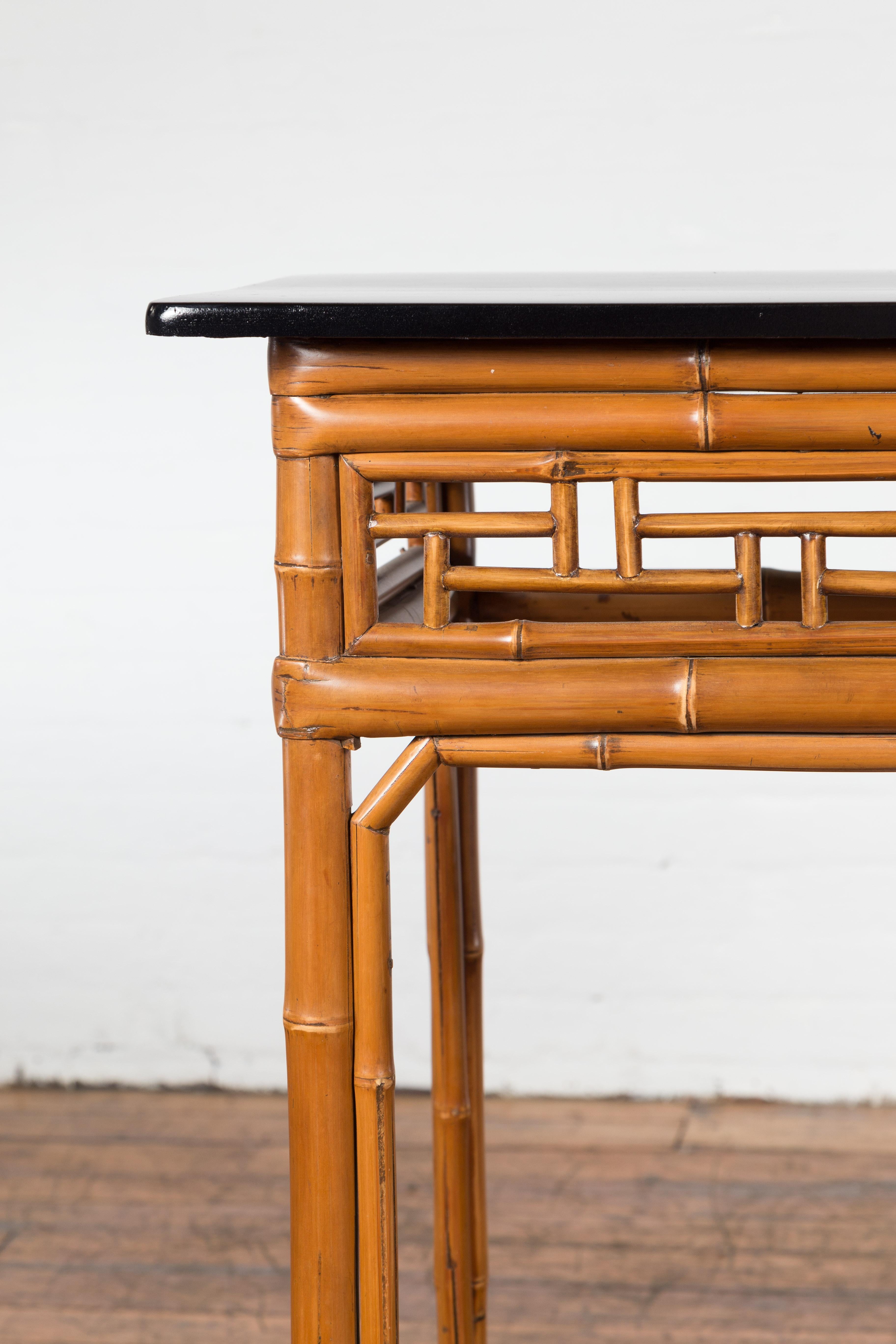Chinese Late Qing Dynasty Bamboo Console Table with Black Lacquered Top For Sale 5
