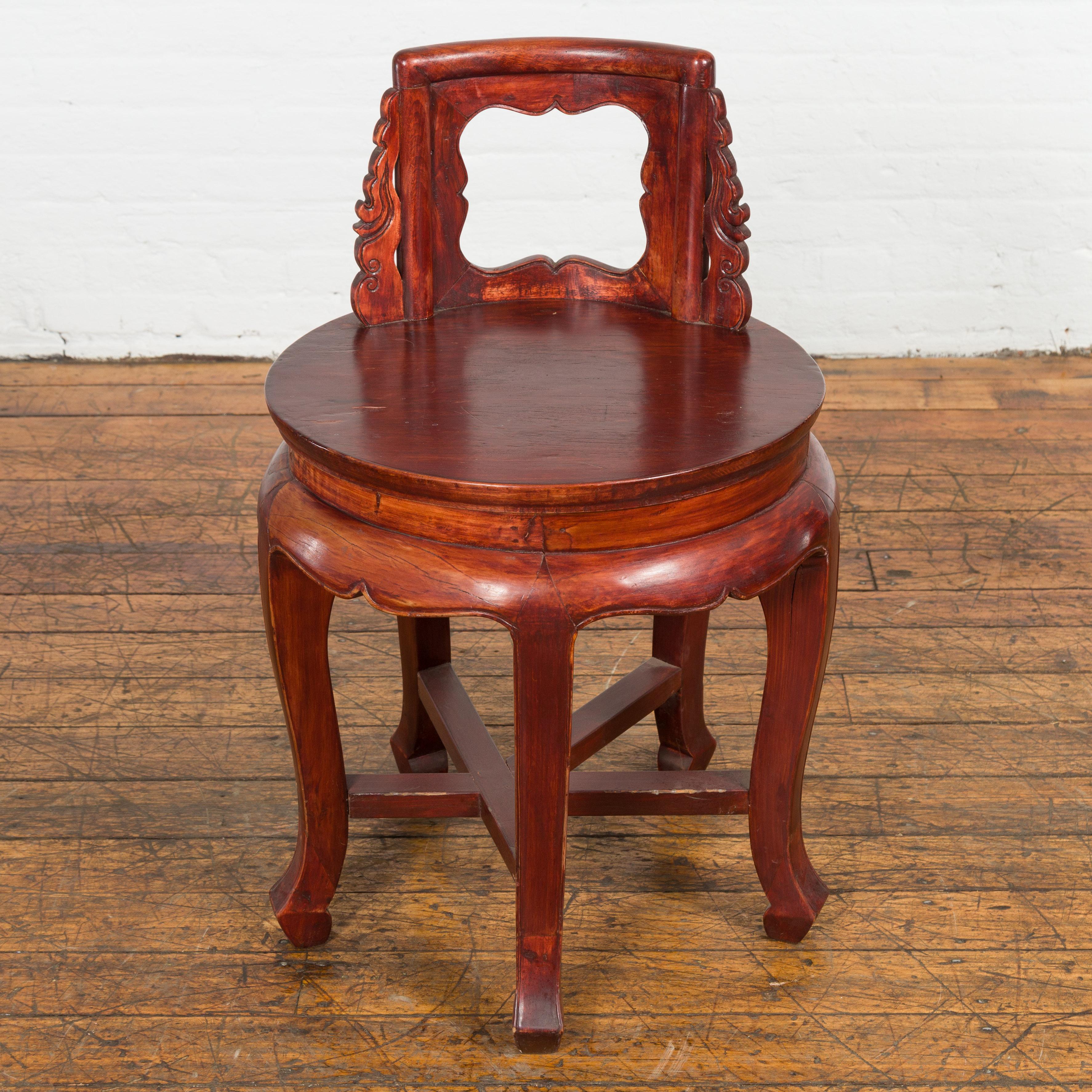 Chinese Late Qing Dynasty Diminutive Chair with Carved Back and Curving Legs In Good Condition For Sale In Yonkers, NY