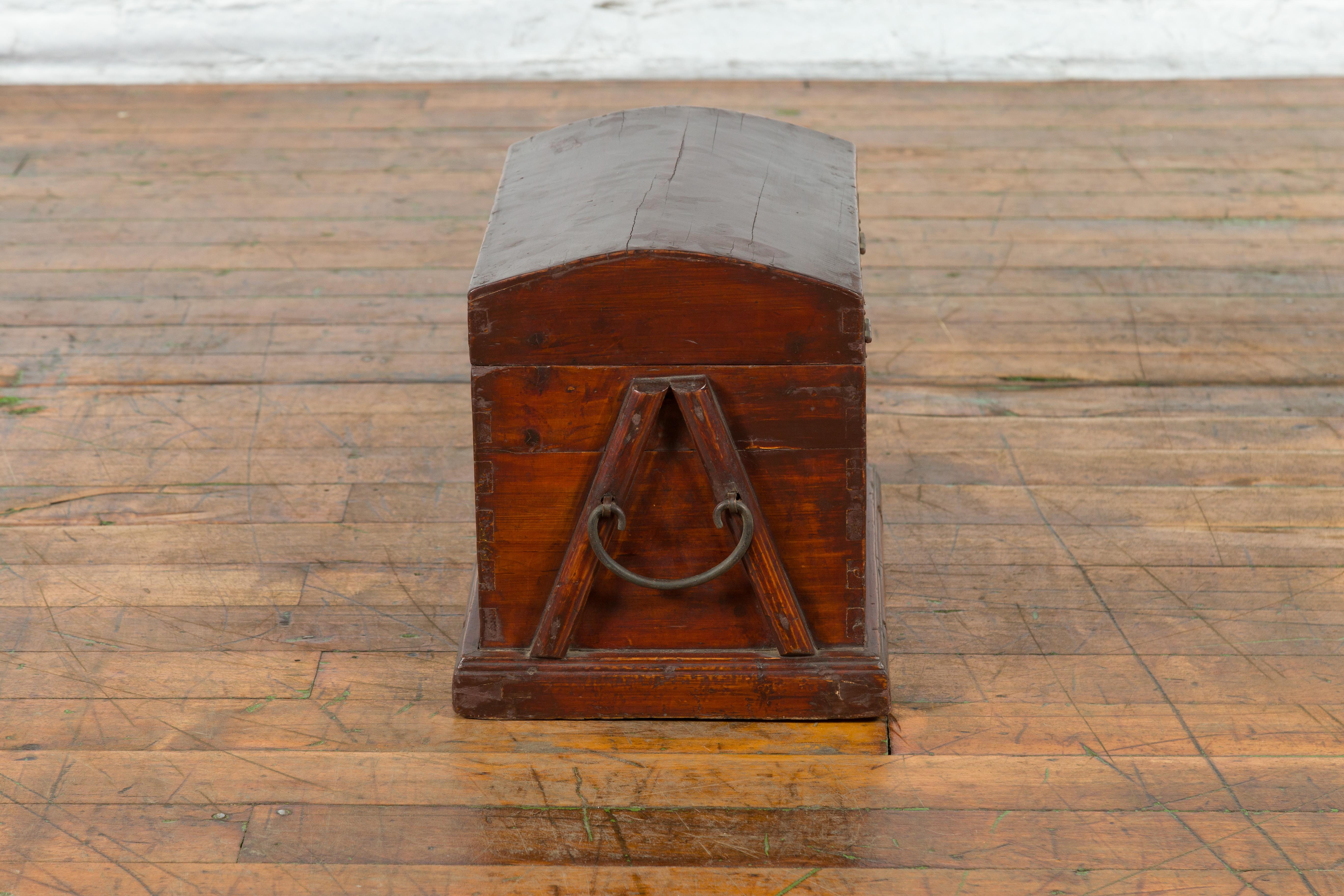 Late Qing Dynasty Document Box with Brass Lock and Carrying Handles For Sale 12