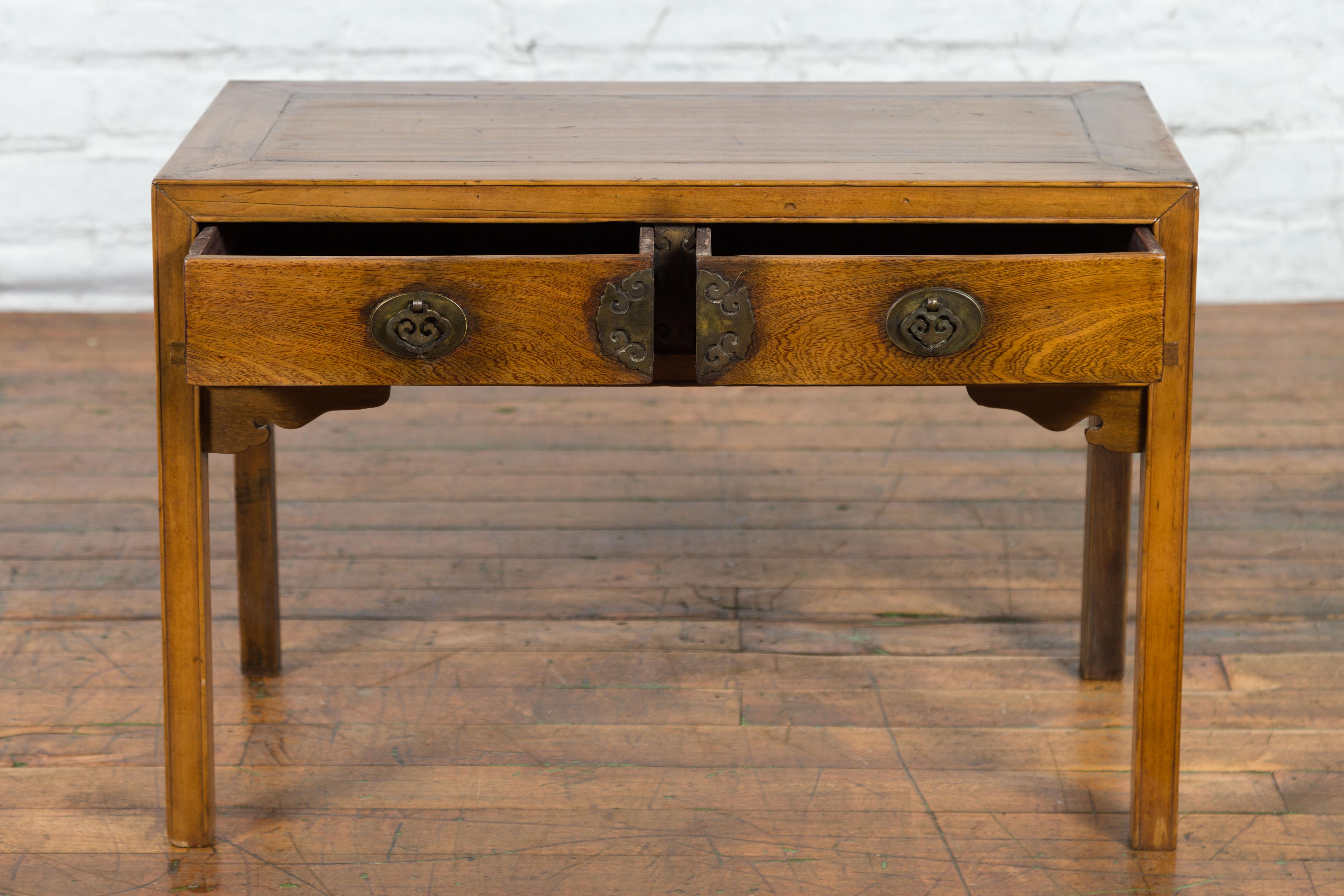 Chinese Late Qing Dynasty Elm Desk with Two Drawers and Ornate Brass Hardware For Sale 8