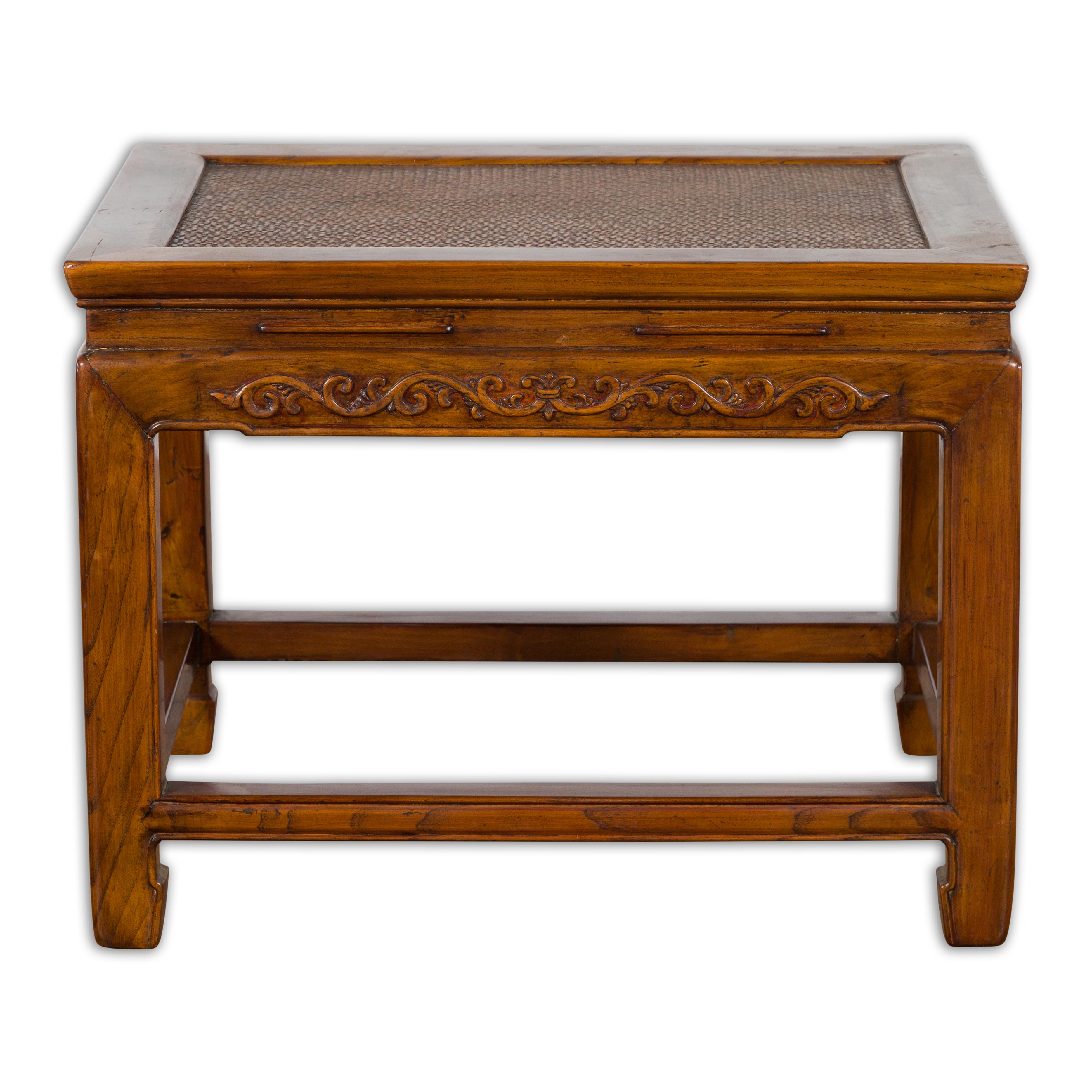 Chinese Late Qing Dynasty Elmwood Side Table with Low-Relief Carved Frieze For Sale 13