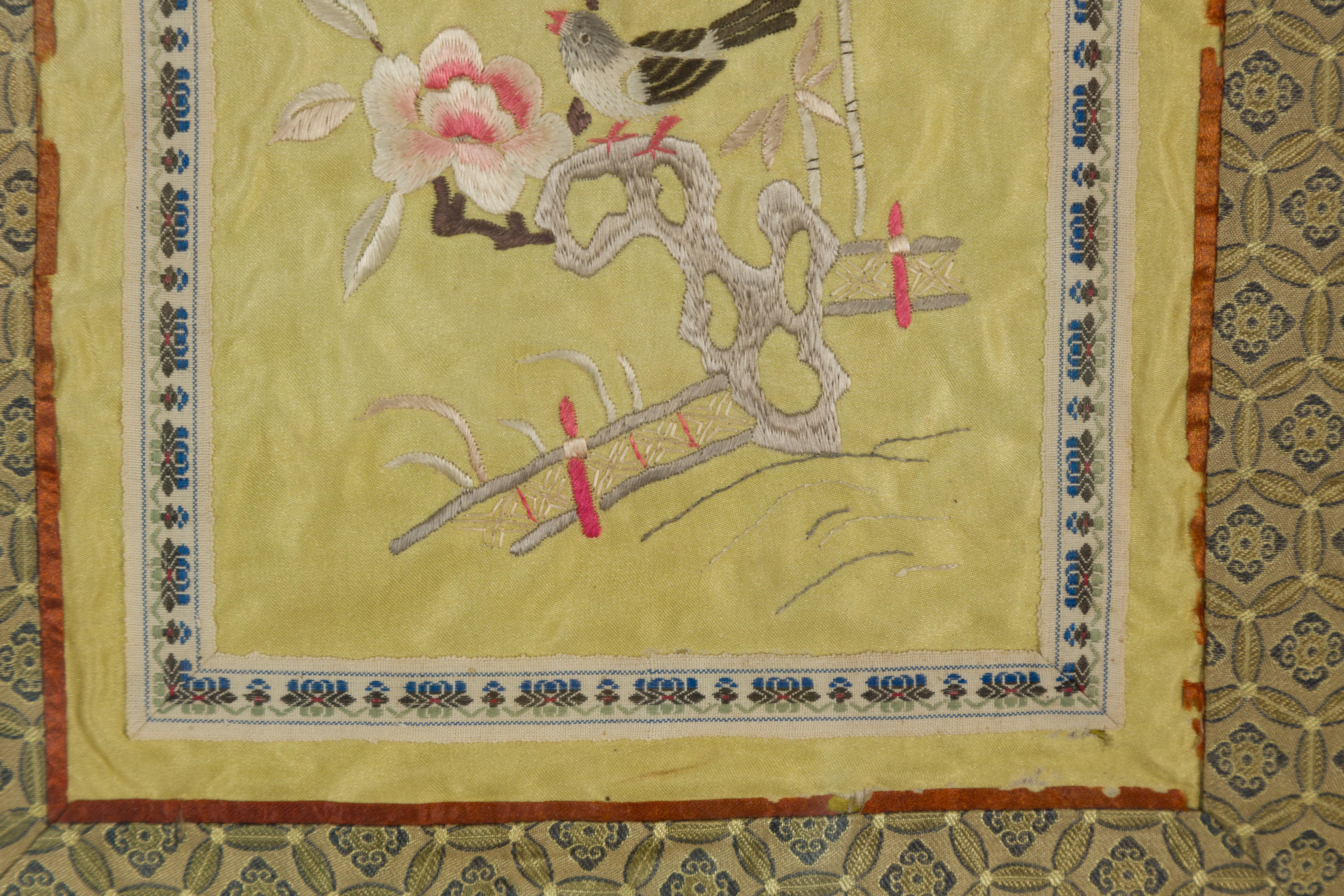 Chinese Late Qing Dynasty Embroidered Silk Fabric with Bird in Custom Frame For Sale 6