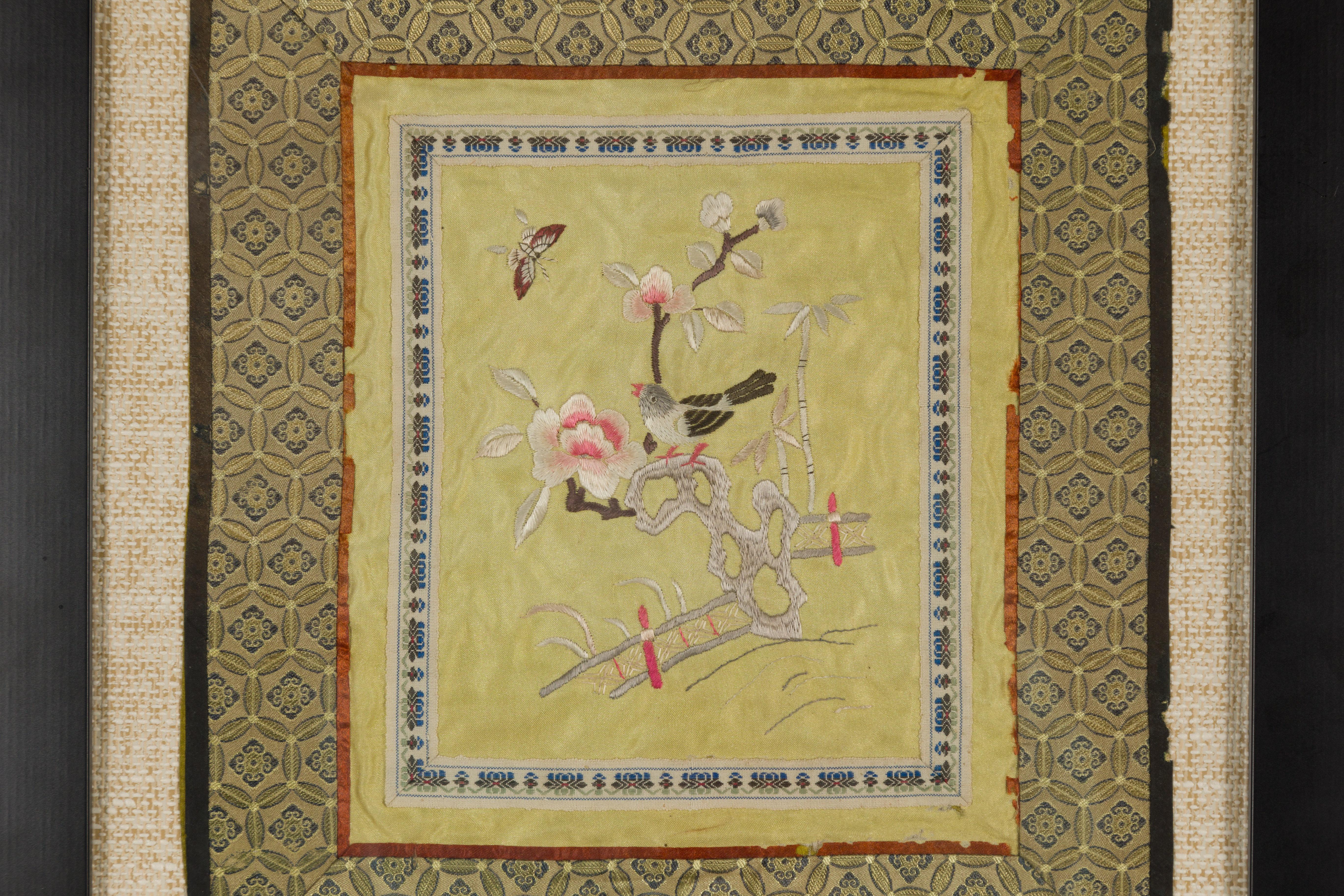 Chinese Late Qing Dynasty Embroidered Silk Fabric with Bird in Custom Frame For Sale 3