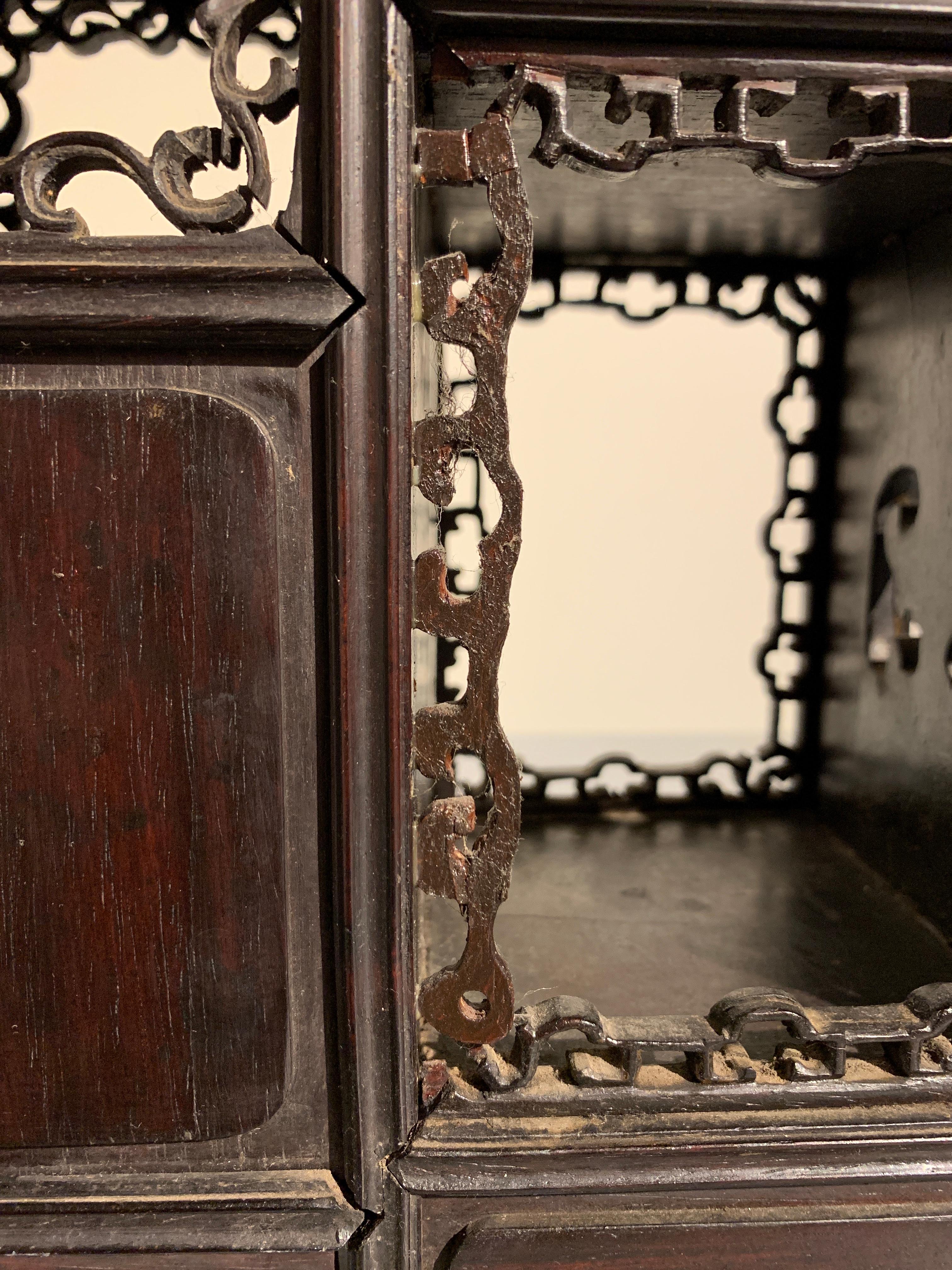 Chinese Late Qing Dynasty Hardwood Miniature Display Cabinet, Doubaoge 9